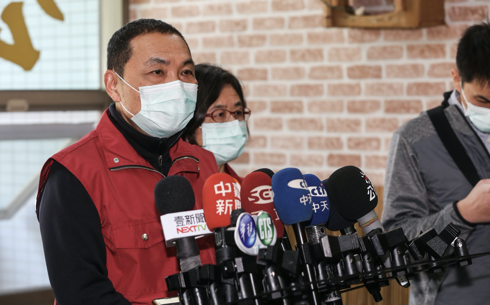 新北市政府近日宣布確診數超過千人就不再公布足跡。（資料照）