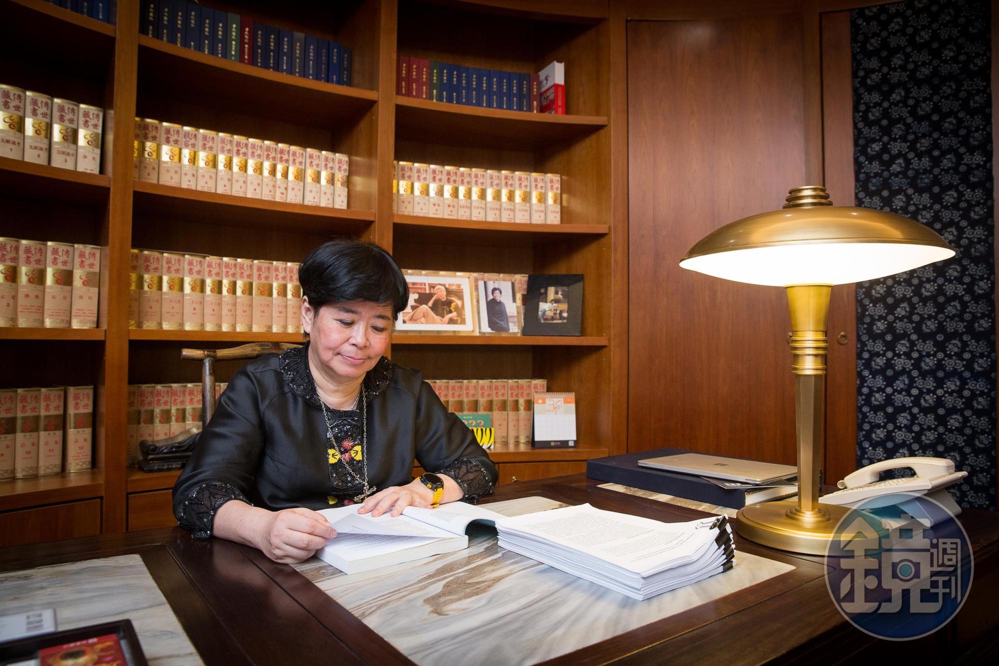 身為虔誠的基督徒，王長怡堅信能走出逆境，帶領聯亞生技集團邁向新冠疫苗的上市路。