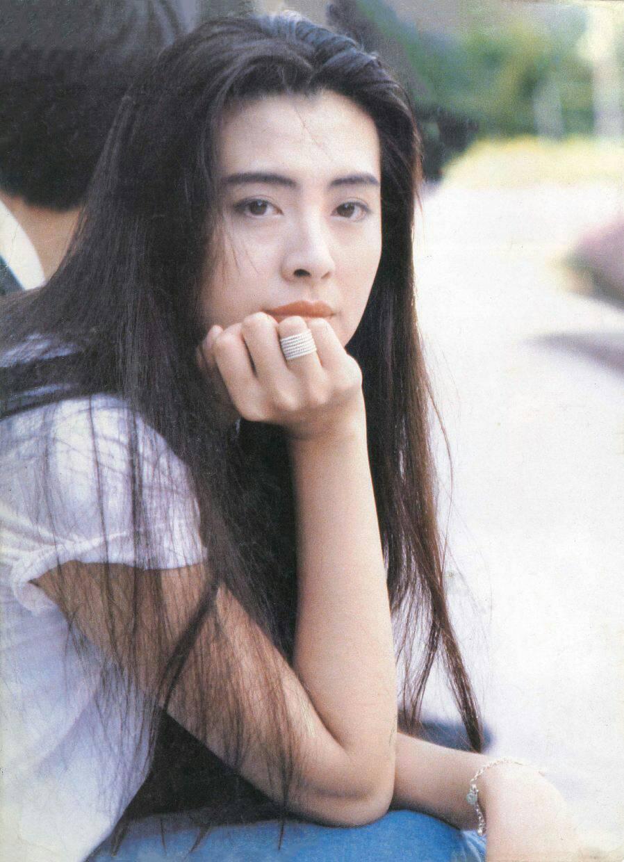 王祖賢以「聶小倩」一角爆紅，絕美空靈的外貌，曾被讚譽為「最美女鬼」。（翻攝自王祖賢臉書）