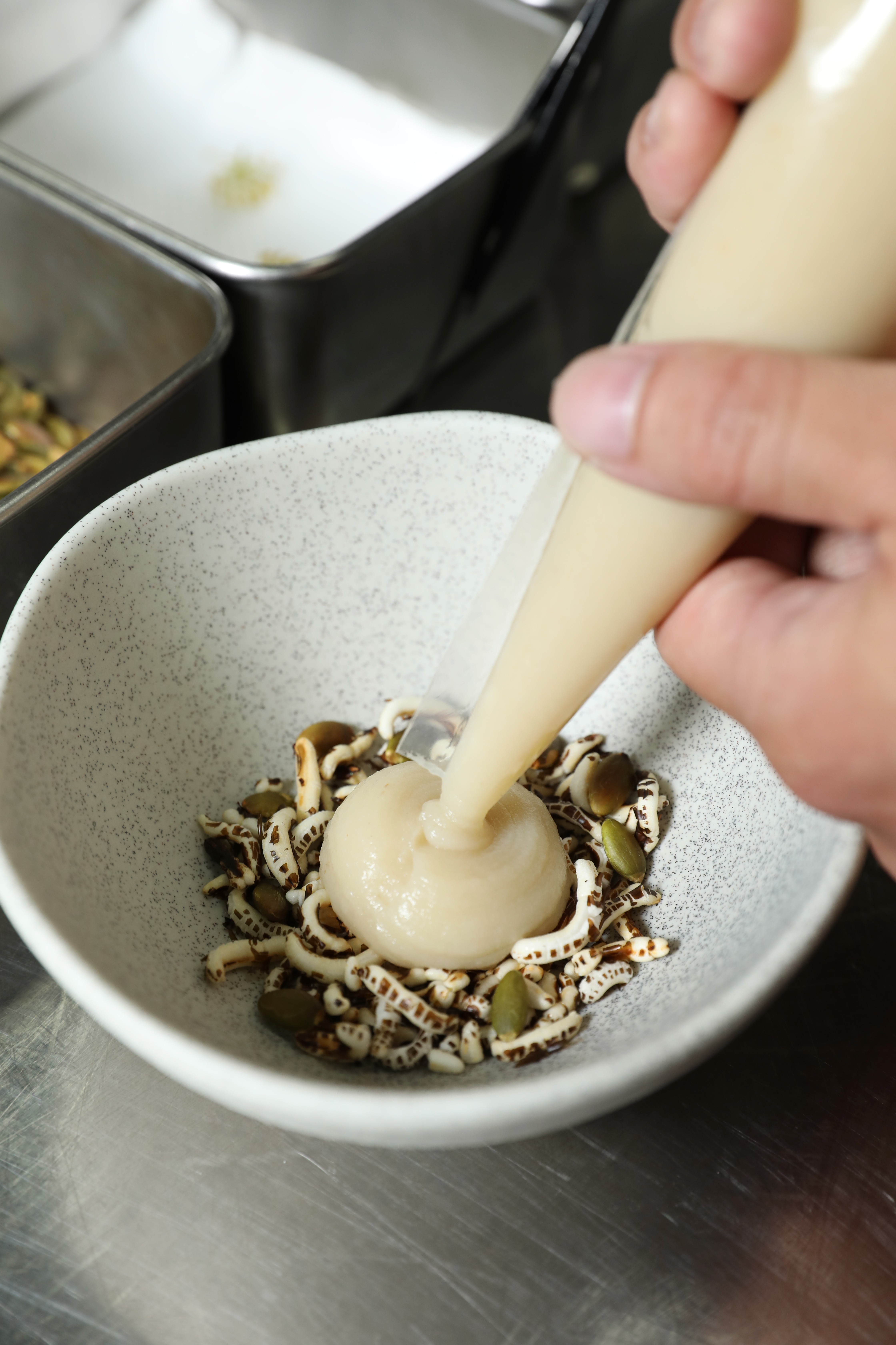 馬鈴薯泥鬆綿清爽，散發炭烤香氣。