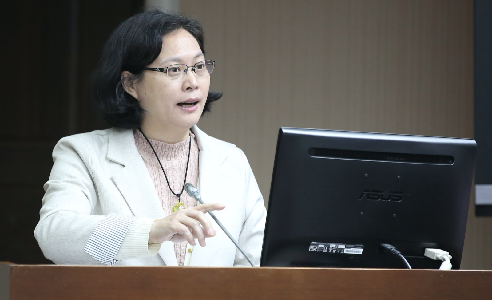 民眾黨今（21）舉行中央委員會會後轉述記者會，宣布賴香伶勝出，將代表黨角逐桃園市長。（資料照）