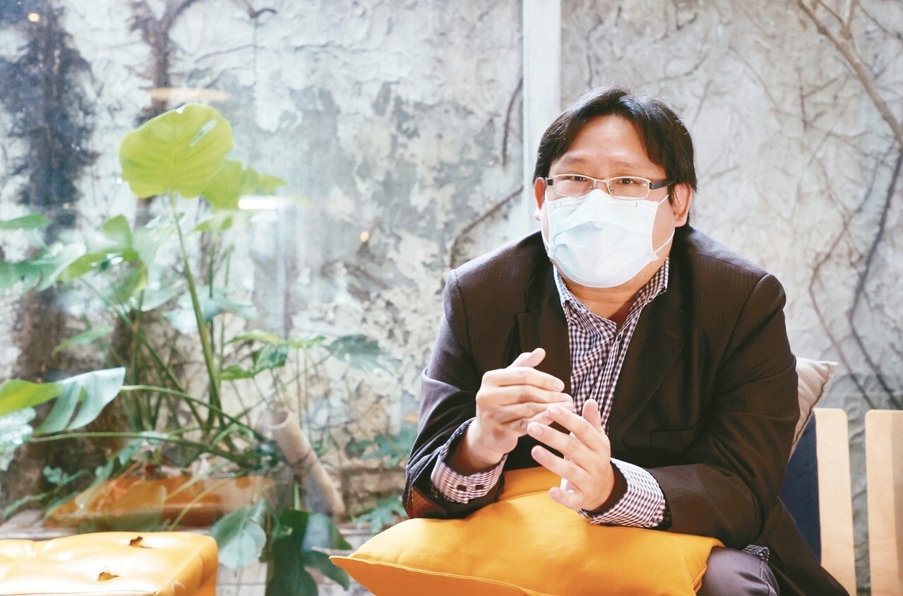 林氏璧認為接下來每3年內會感染一次新冠肺炎，不要期待它像SARS一樣會消失。（17LIVE提供）