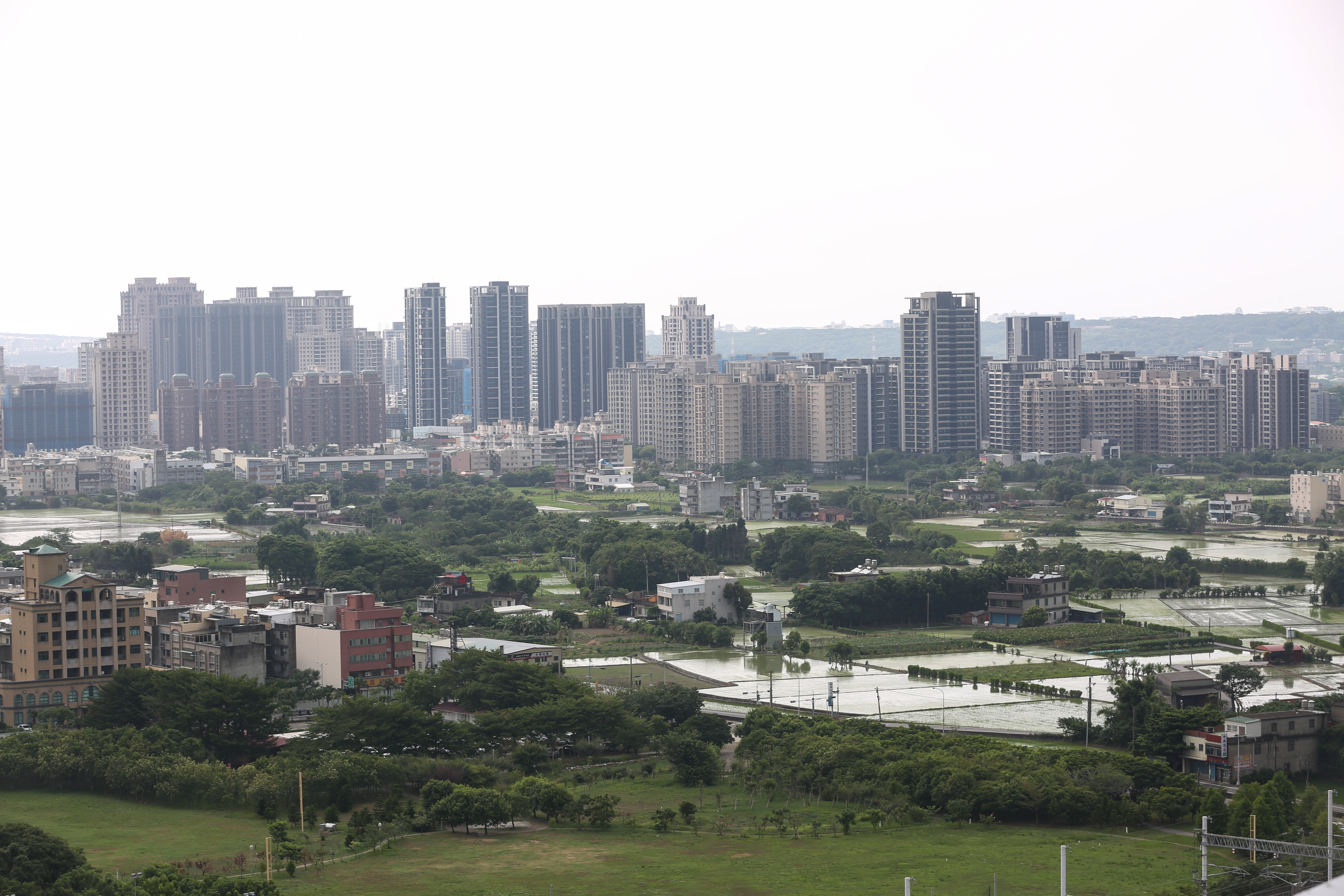 買賣雙方認知產生鴻溝，可能造成價格拉鋸戰，讓交易市況陷入膠著。