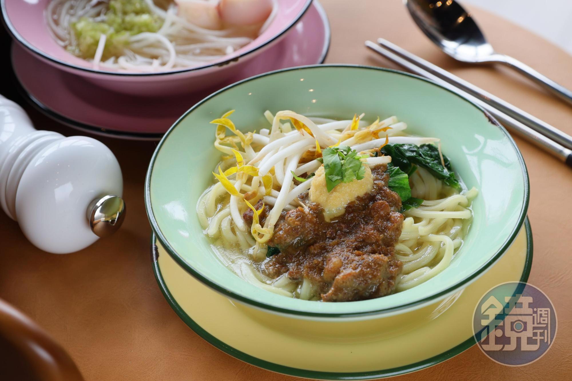 早餐除了Buffet，也能吃到台南常見小吃「擔仔麵」。