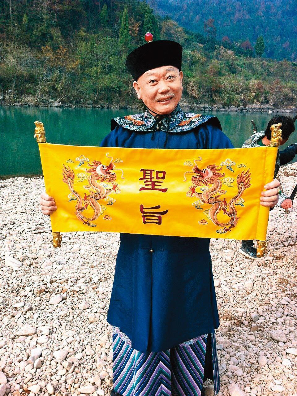 顧寶明拍戲時幽默的談吐，總讓合作的人覺得很舒服。（翻攝自顧寶明臉書）