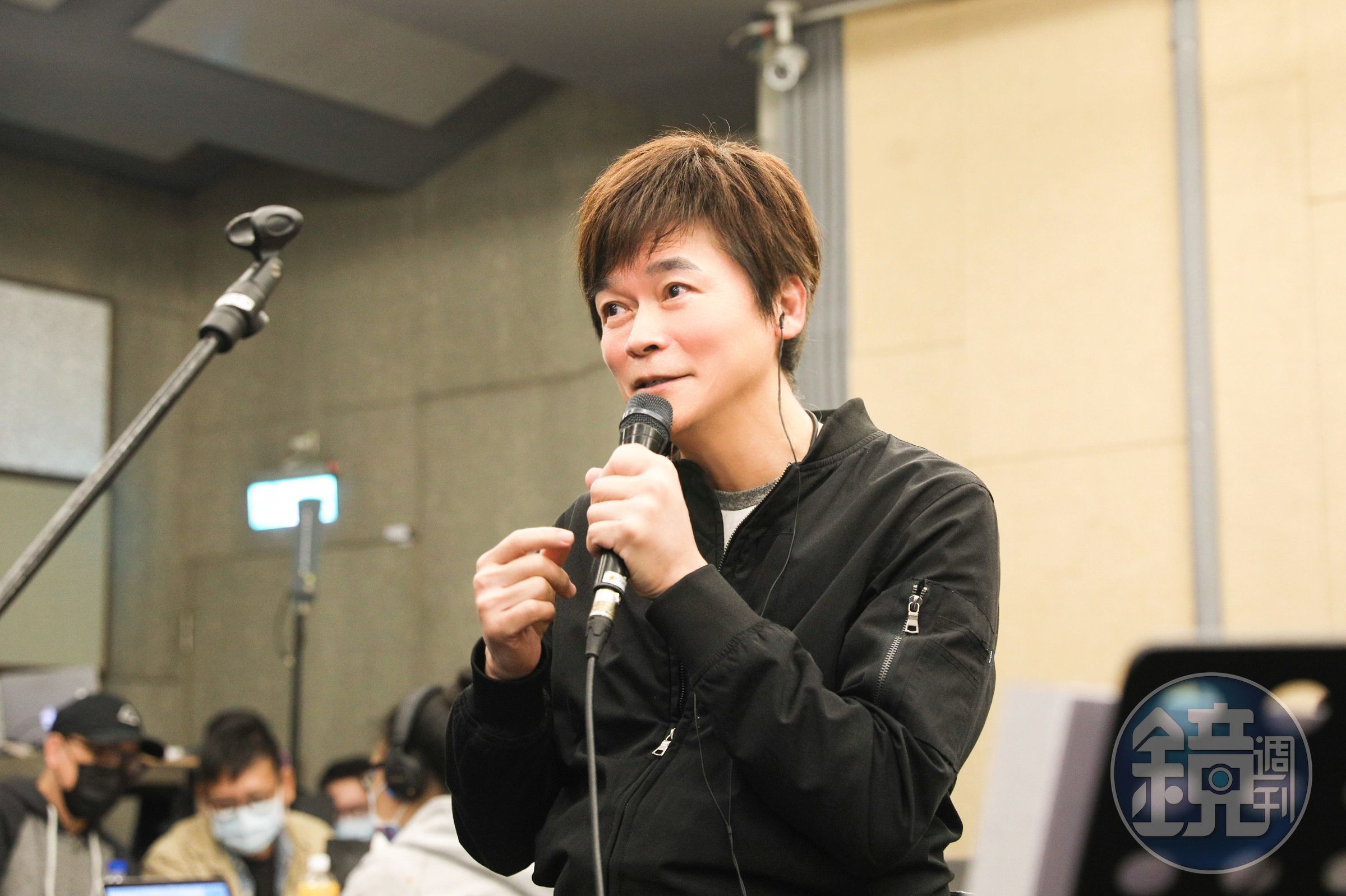 洪榮宏為《真愛秀・藍寶石大歌廳》演出彩排。（高雄流行音樂提供）