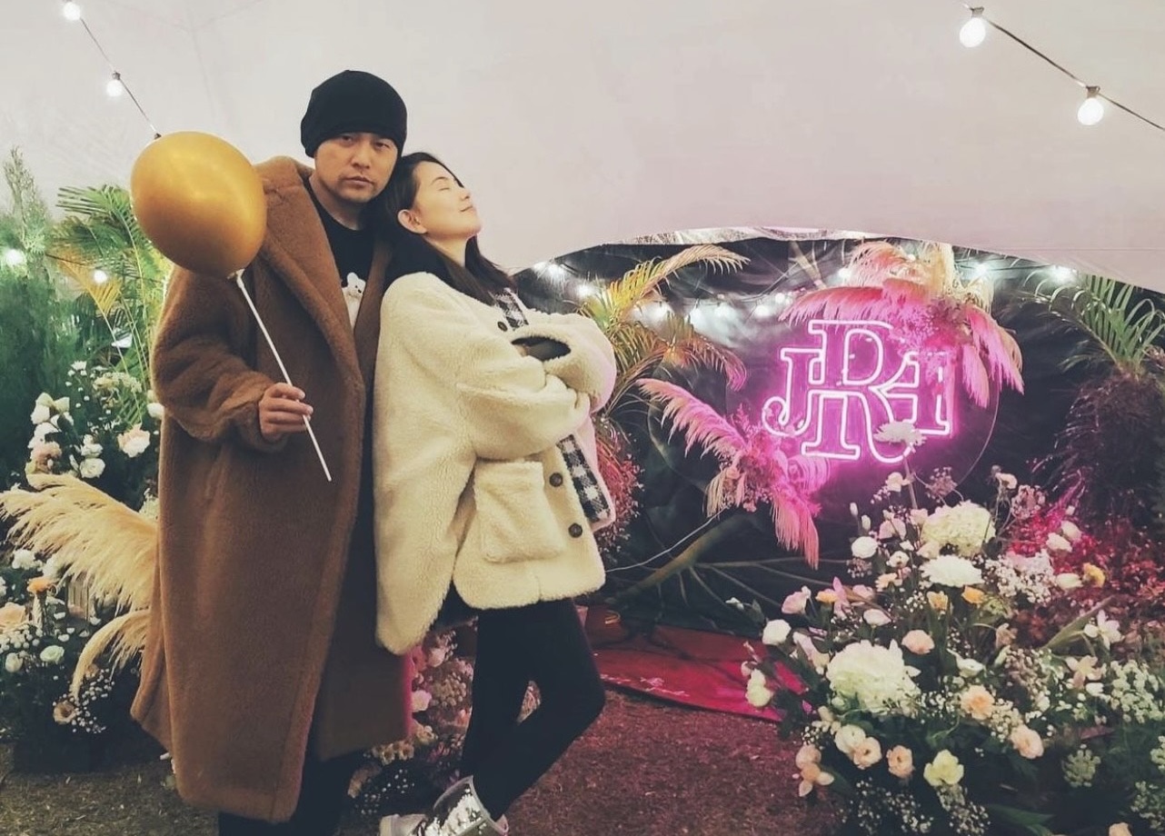 昆凌在IG上曬出與周杰倫的甜照。（翻攝自昆凌IG）