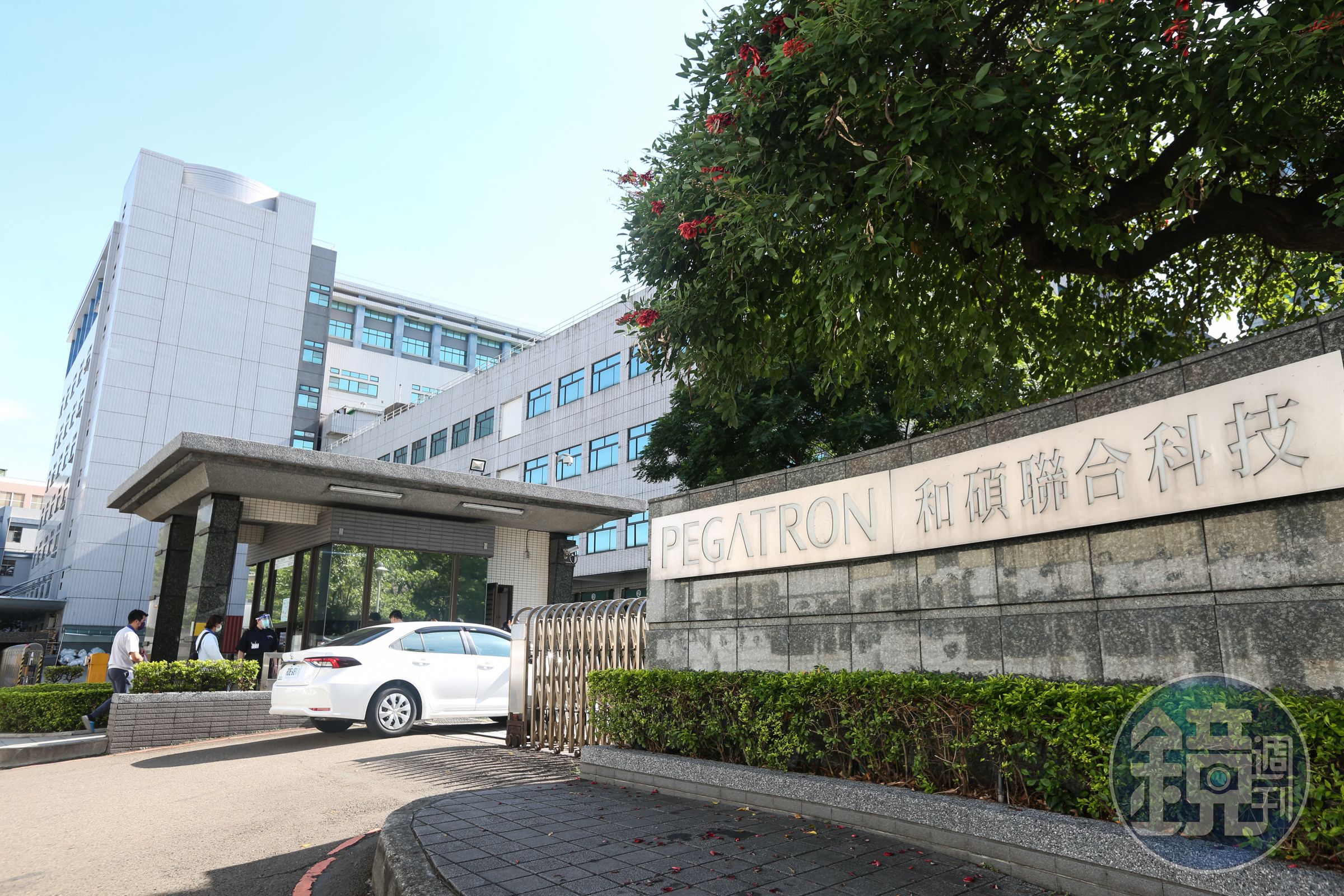 和碩龜山廠有60多位移工確診，已對1,600多位接觸者進行進一步的PCR篩檢。（本刊資料照）