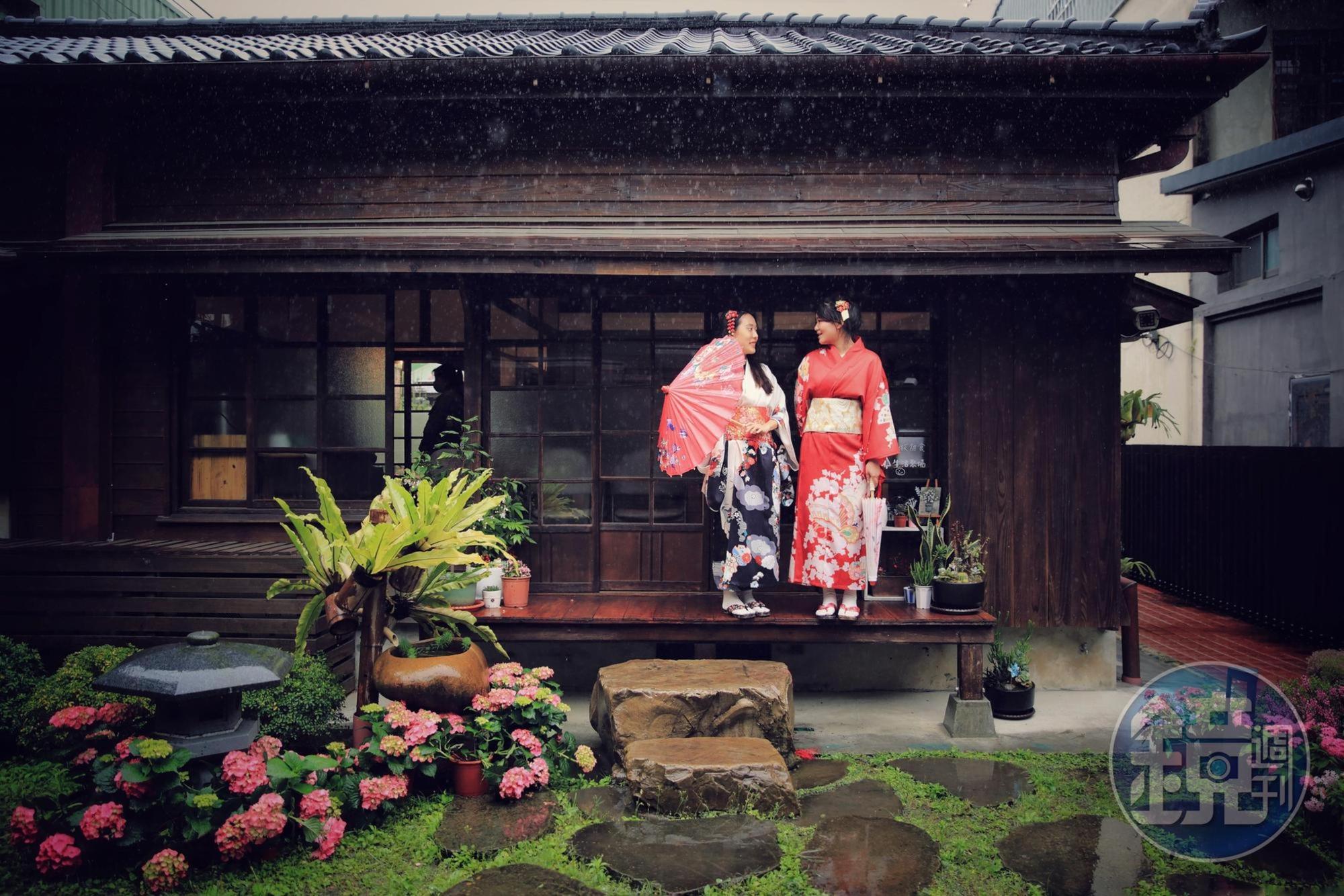 2021年底開幕的「東村宿舍」，前身是日治時期台灣總督府專賣局樟腦產銷體系開設的分駐事務所。