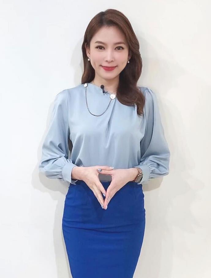 葉映彤將接手陳雅琳晚間播報時段。（翻攝我是新聞人 葉映彤臉書）