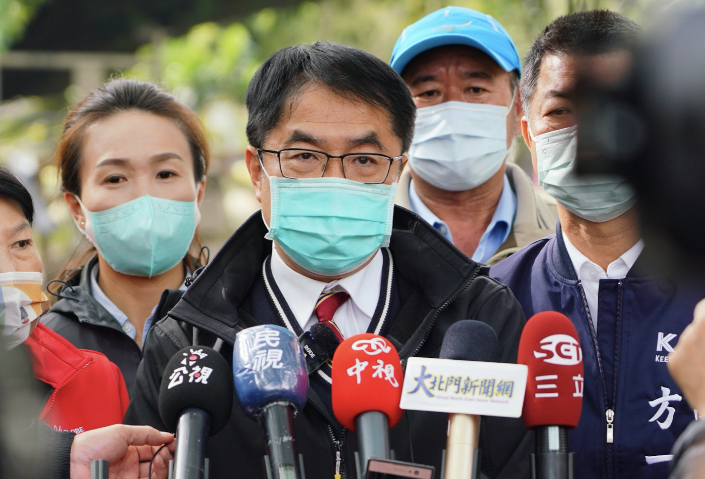 台南市長黃偉哲則呼籲民眾，拜託不要對防疫人員粗口相向。（資料照）