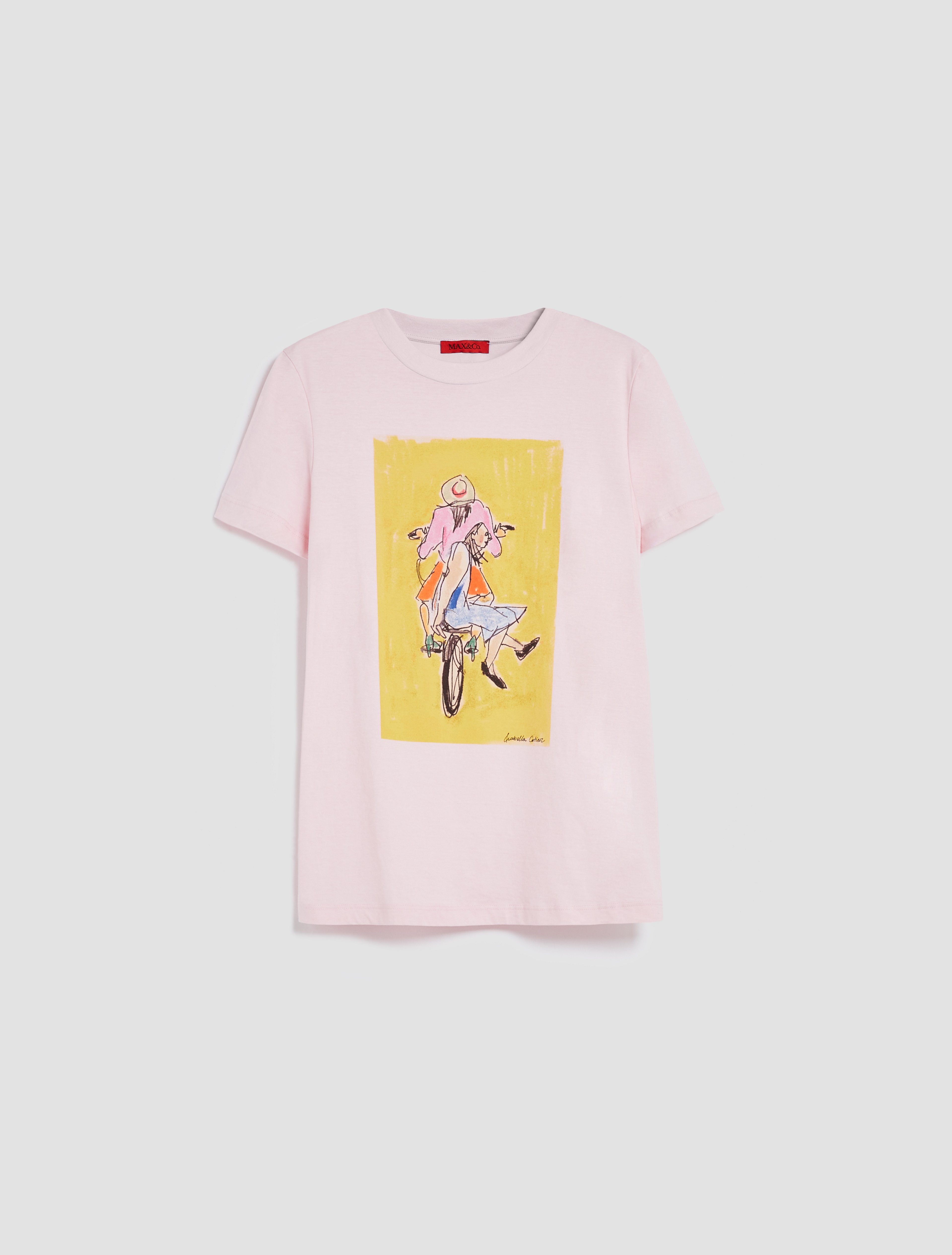 《姊妹》插圖修身版T-shirt NT$7,900 MAX&Co. (MAX&Co.提供)