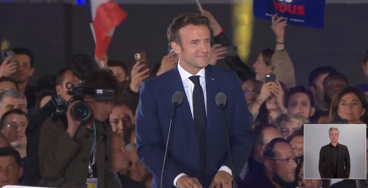 馬克宏成為20年來首度連任的法國總統。(翻攝Emmanuel Macron臉書)