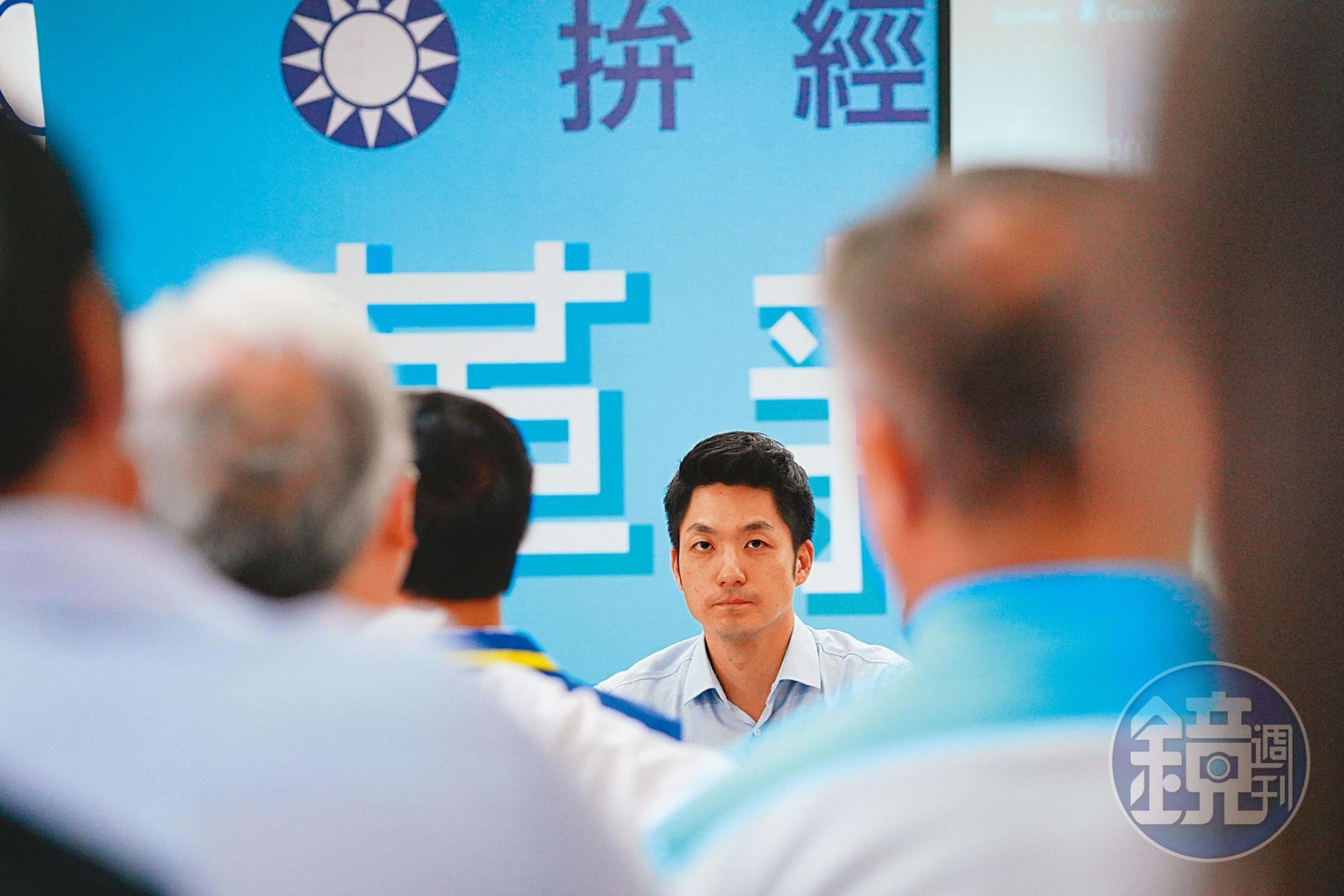 蔣萬安布局台北市長選戰，近日在空、陸戰上接連碰壁。