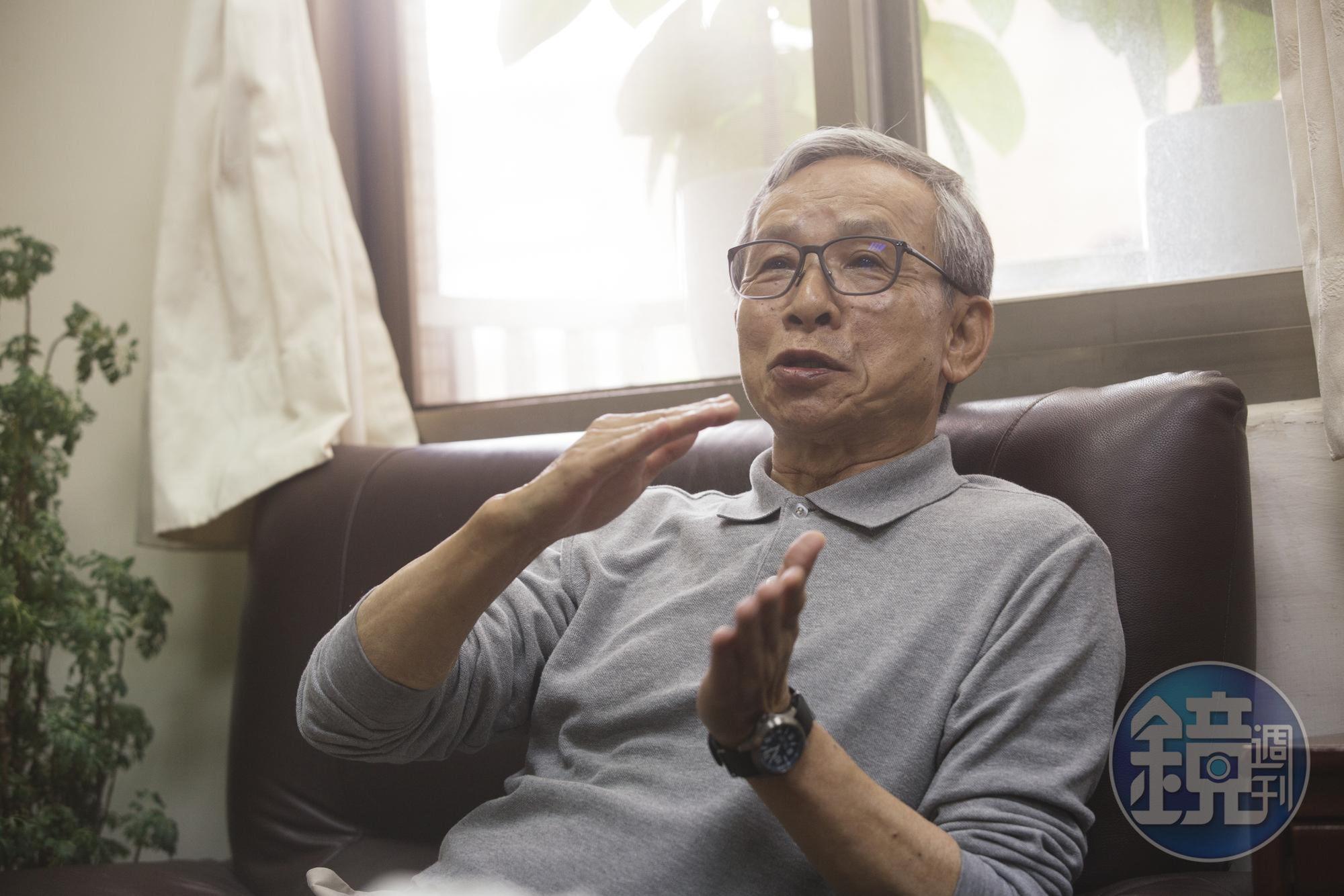 吳念真經常和年輕世代接觸，不斷學習新知識。