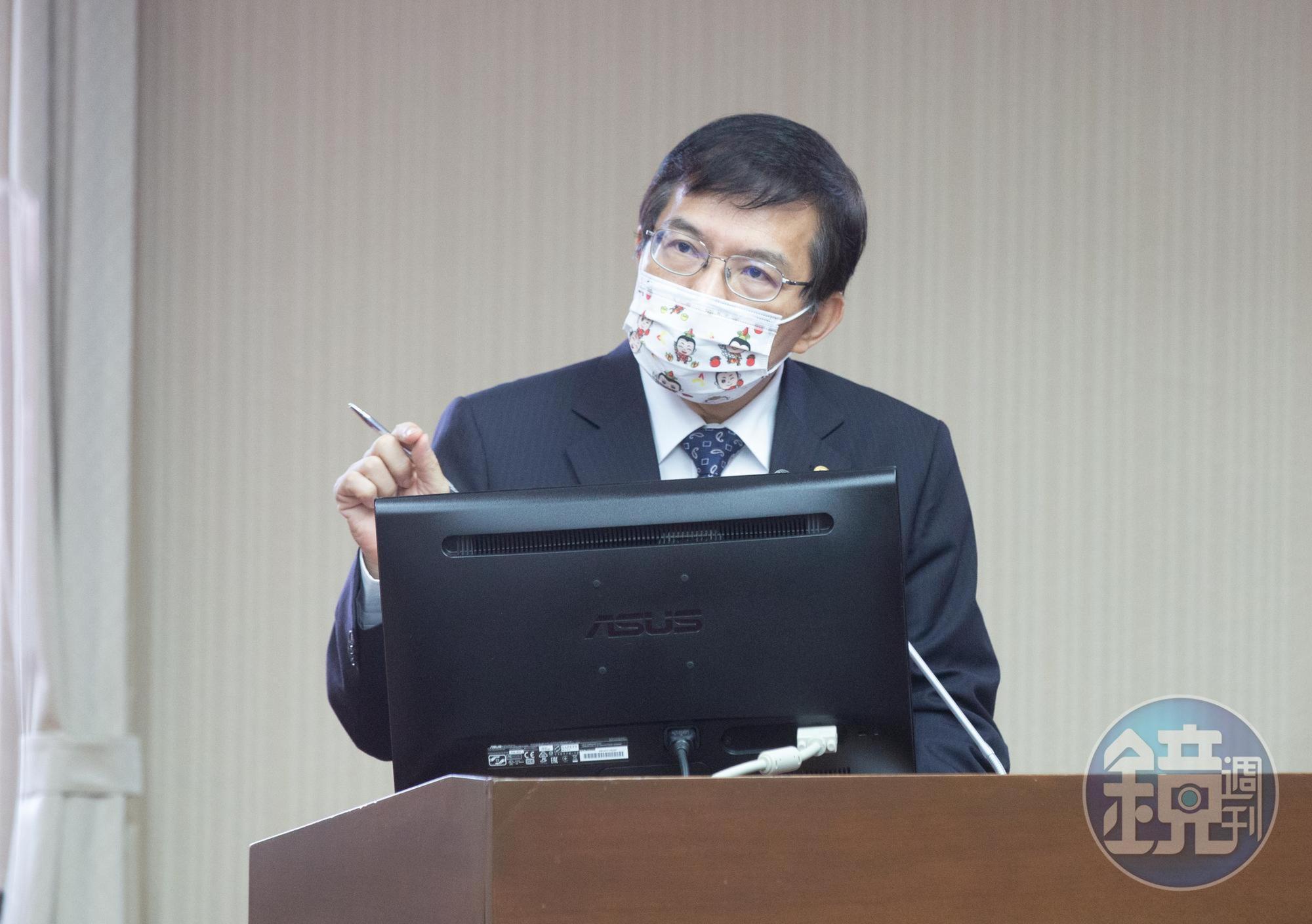 交通部與台鐵企業工會第3次協商仍破局,部長王國材表示「尊重」。(本刊資料照)