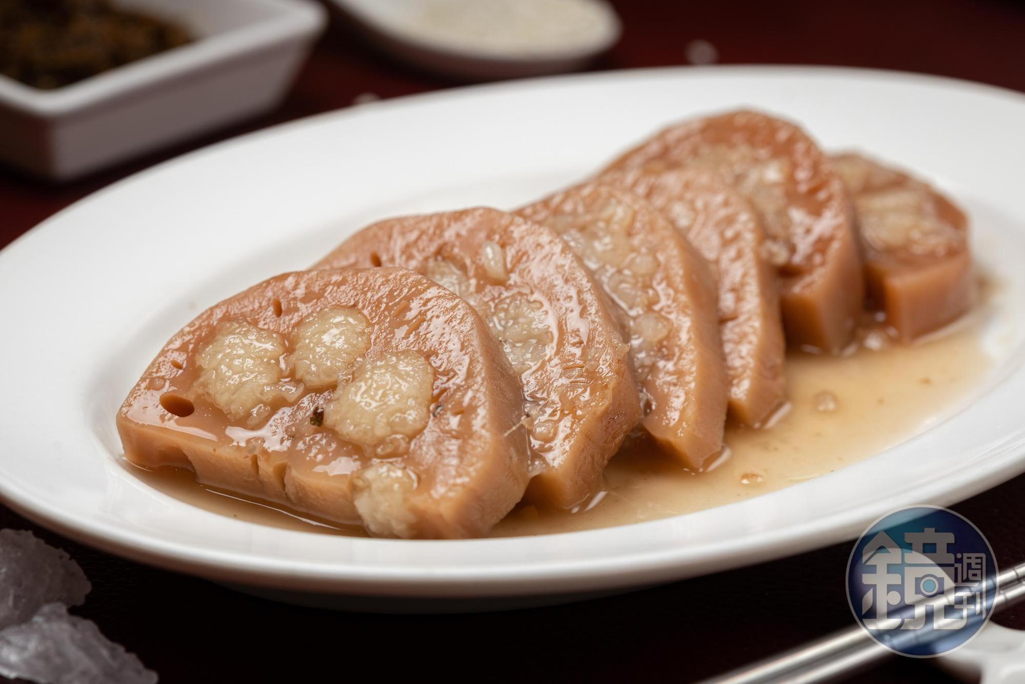 「桂花糯米蓮藕」冰糖賦予乾淨的甜味，讓桂花的清雋更明顯。（280元／小份）