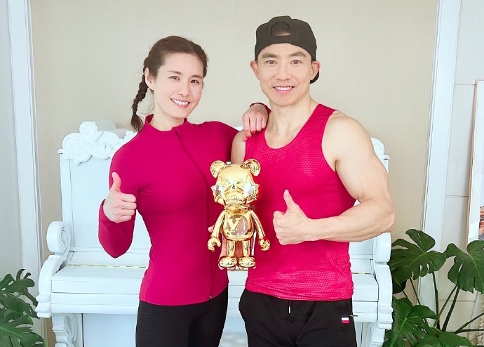 劉畊宏在抖音教健身，在中國引發熱潮。（翻攝劉畊宏微博）