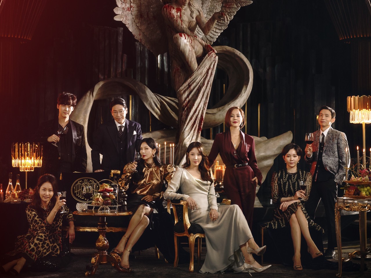 朱東民導演與金順玉編劇的《Penthouse:上流戰爭》以緊湊多變劇情牢牢抓住觀眾眼神,不斷刷新自身收視率。(網路圖片)