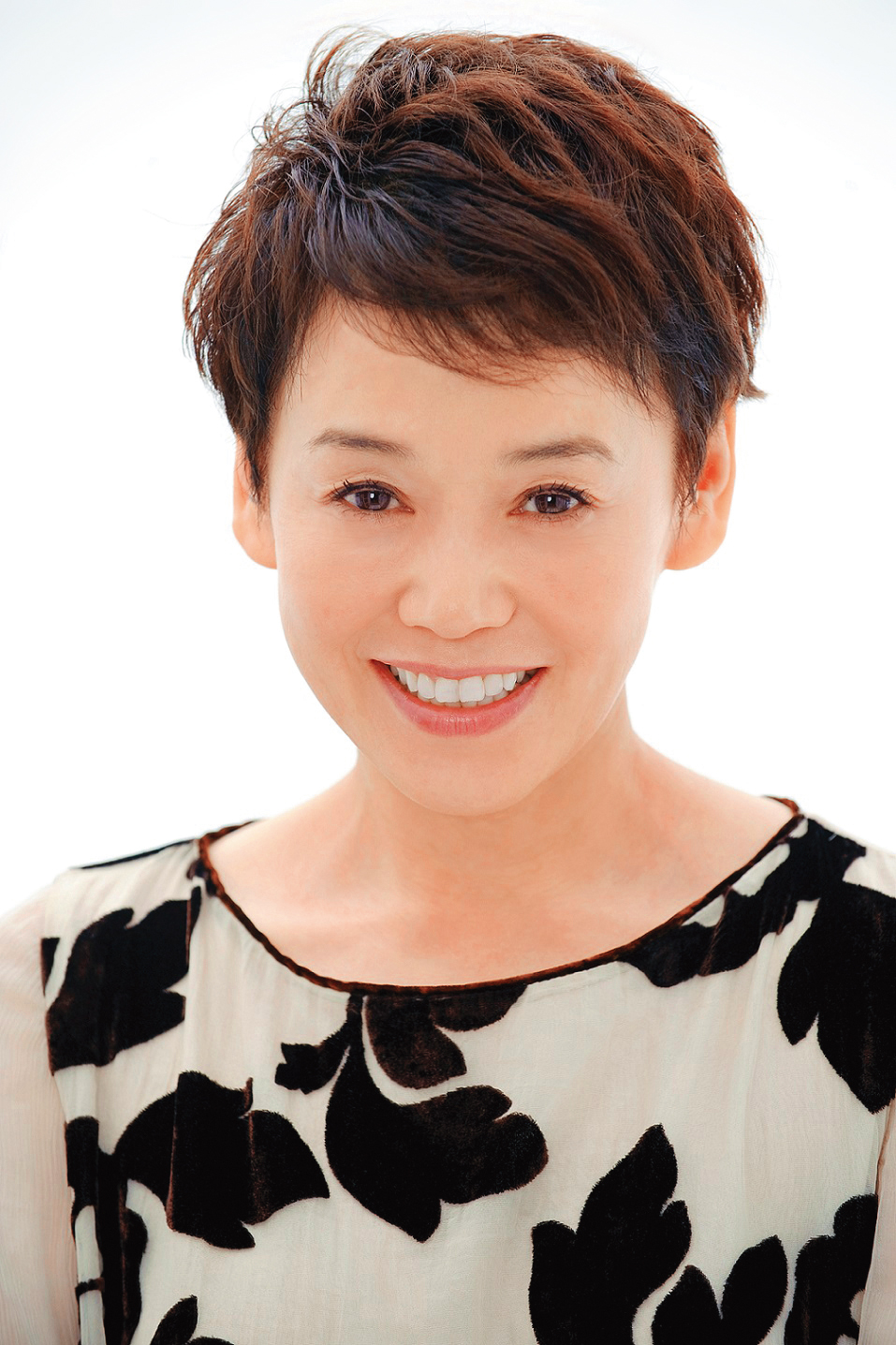 肉子與喜久子雖是母女，但性格與外型大不同；女演員大竹忍（圖）替肉子獻聲，並挑戰大阪腔。（傳影互動提供）