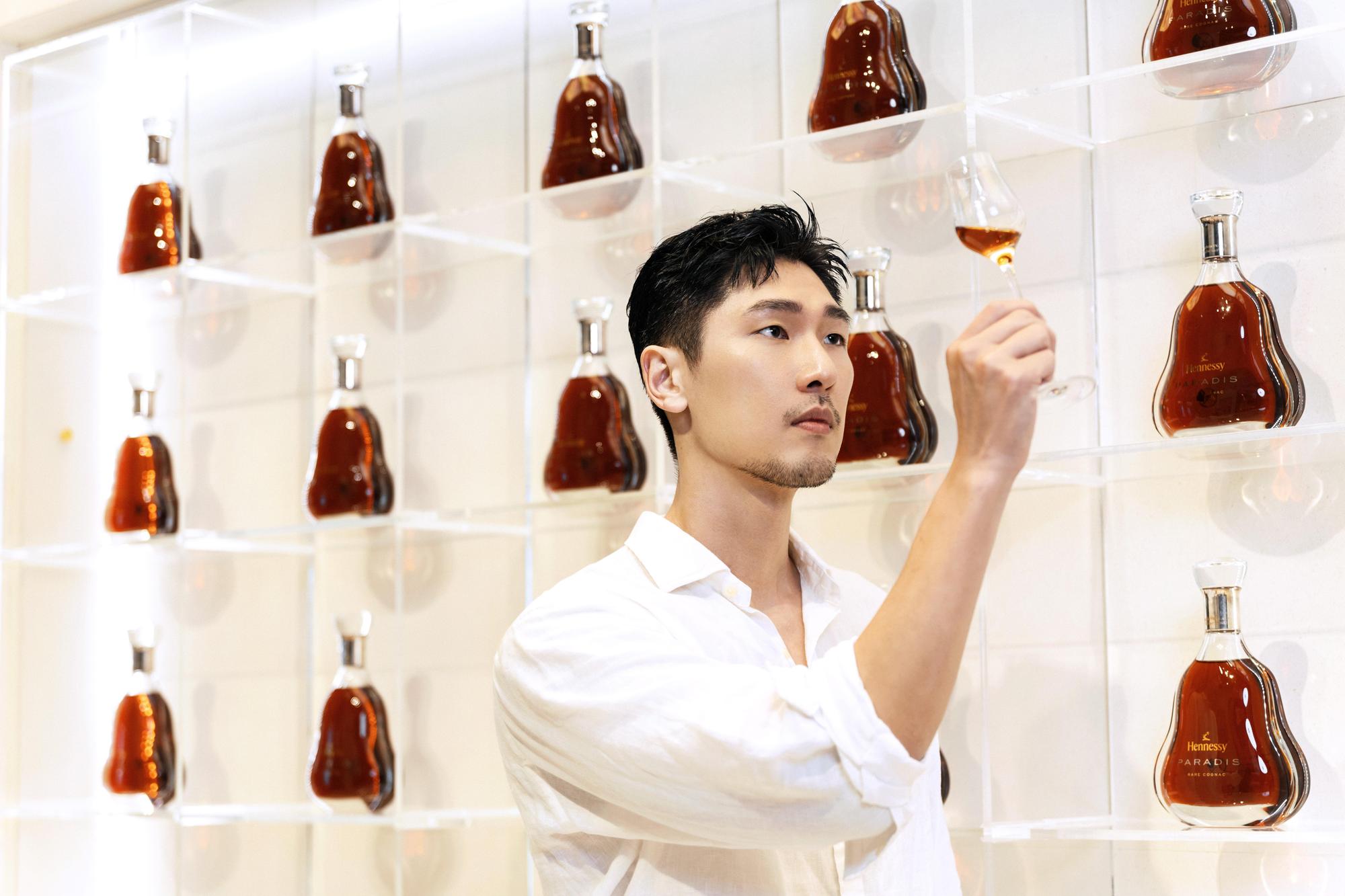 在微風信義的軒尼詩快閃潮店可透過線上報名付費，參與軒尼詩「潮享軒尼詩X.O品酩會」。（軒尼詩提供）