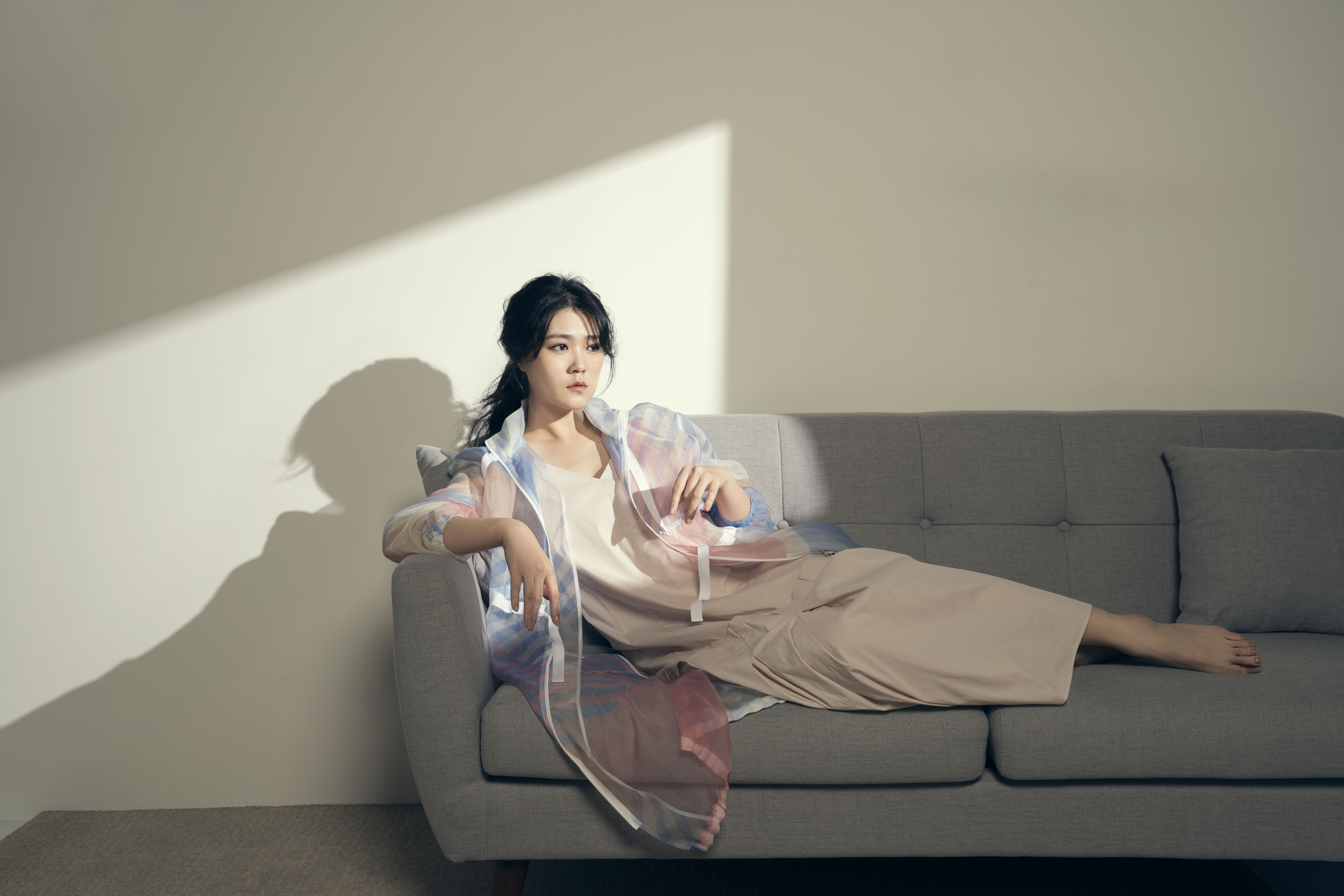 台語歌后曹雅雯將於5月20日舉辦《愛你在線等》520線上直播音樂會。（好聞國際事業有限公司提供）