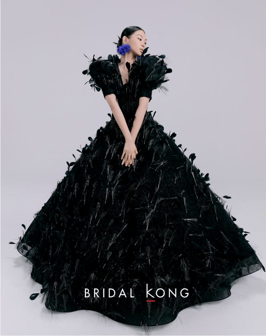 徐睿知身上的禮服來自韓國高級婚紗品牌Bridal Kong。（翻攝Bridal Kong網站）