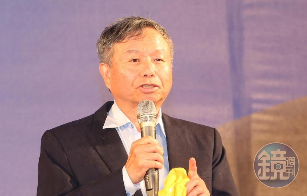 楊志良不滿自己要捐快篩卻受阻，怒控政府買貴的錢都是要拿去當民進黨選舉鈔票。（本刊資料照）