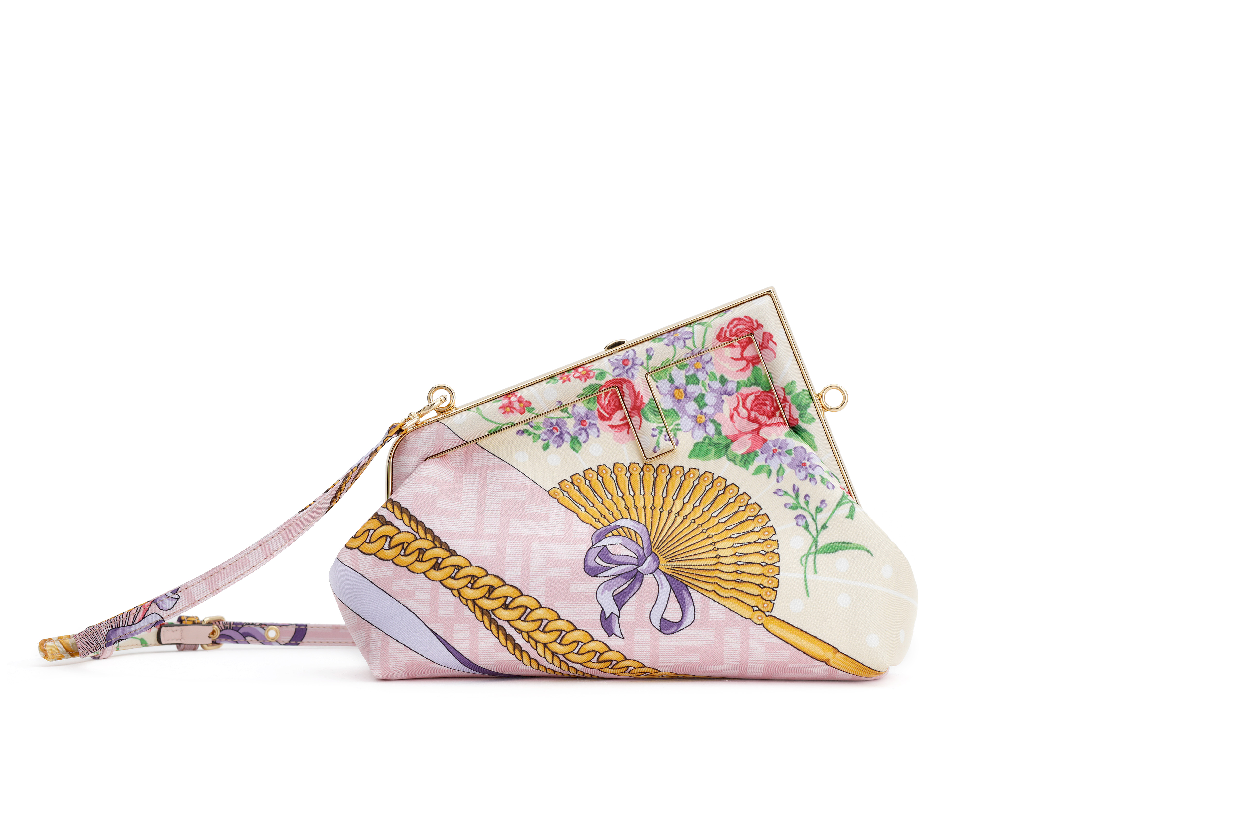 FENDI FENDACE膠囊系列First Small。價格店洽（FENDI提供）