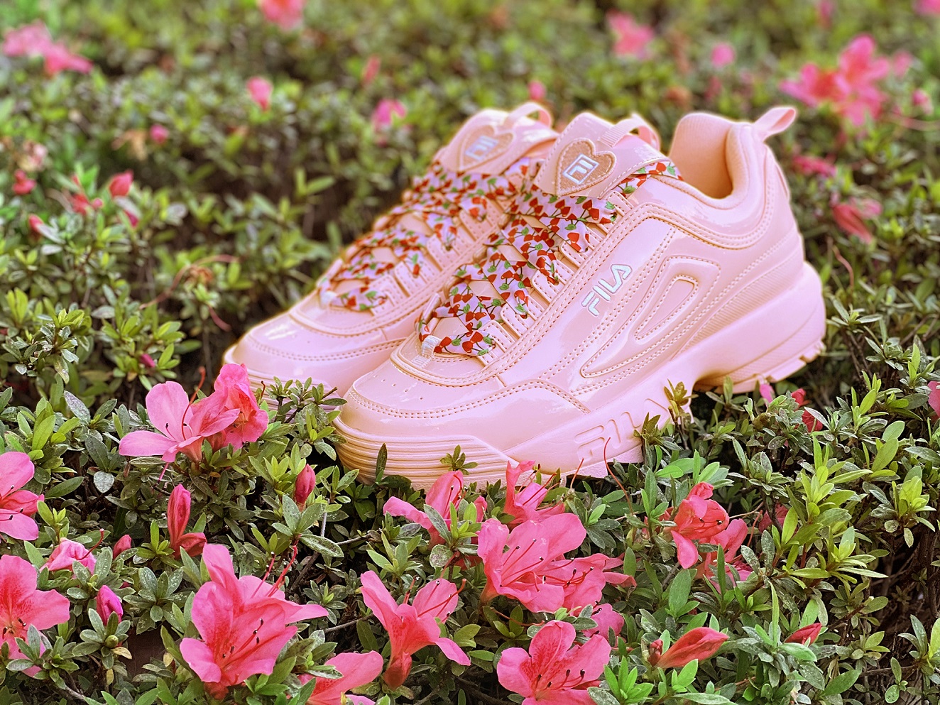 DISRUPTOR II HEART運動鞋。NT$2,680(FILA提供)