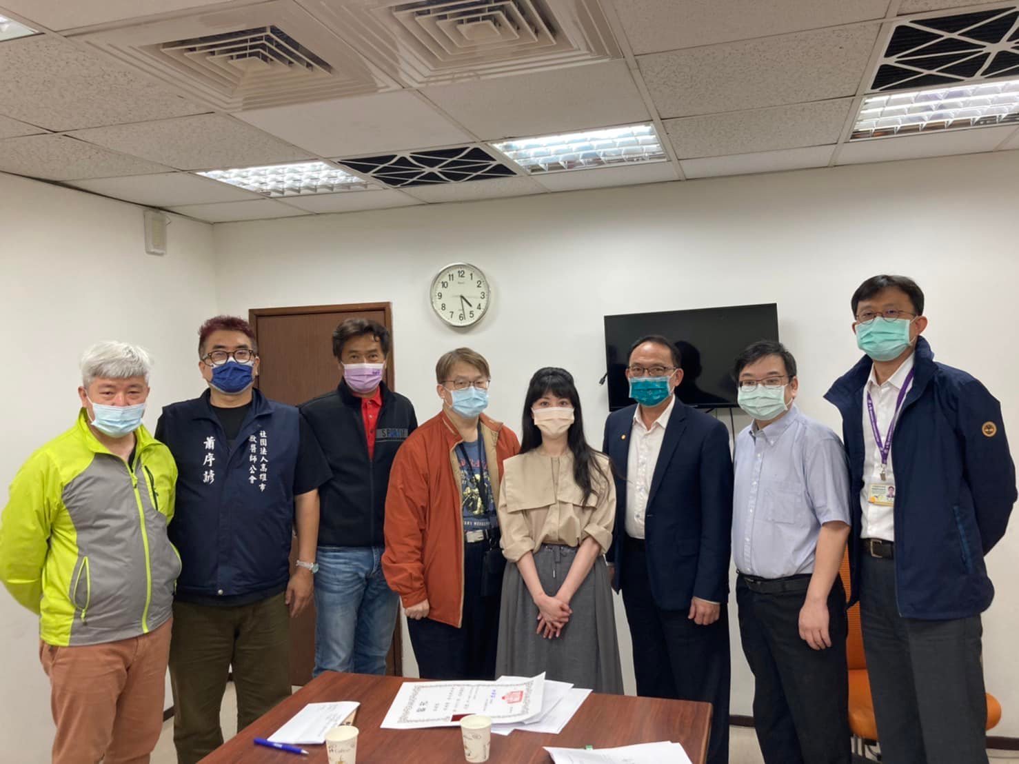 高嘉瑜日前接獲寵物醫療糾紛陳情,沒想到造成飼主們撻伐,她急邀請各界開協調會討論,並達成3項共識。(翻攝自高嘉瑜臉書)