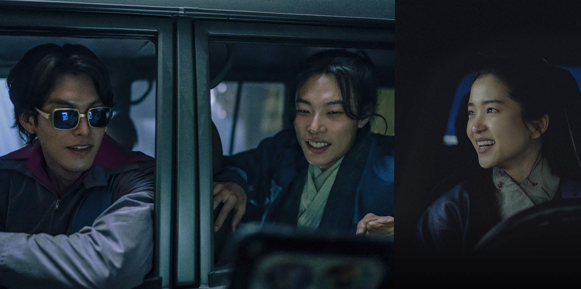 《外星+人》中高麗時代與現代間的時間之門被打開,讓兩時空的角色有了互動。左起為金宇彬、柳俊烈、金泰梨。(翻攝自Daum Movie)