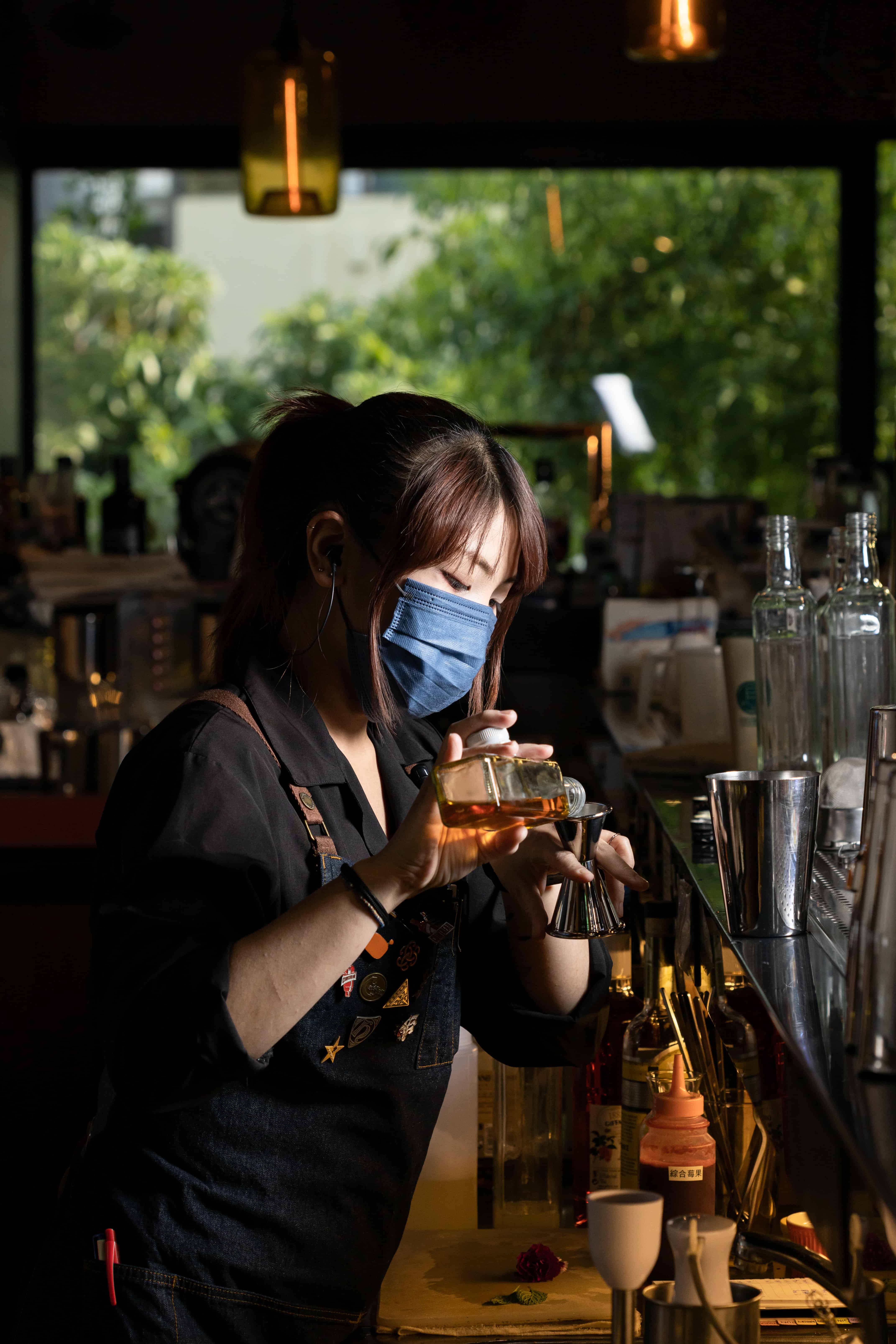 亞蘭在分享自己真實感受，說菜講酒方面很有說服力，找她推薦不踩雷。