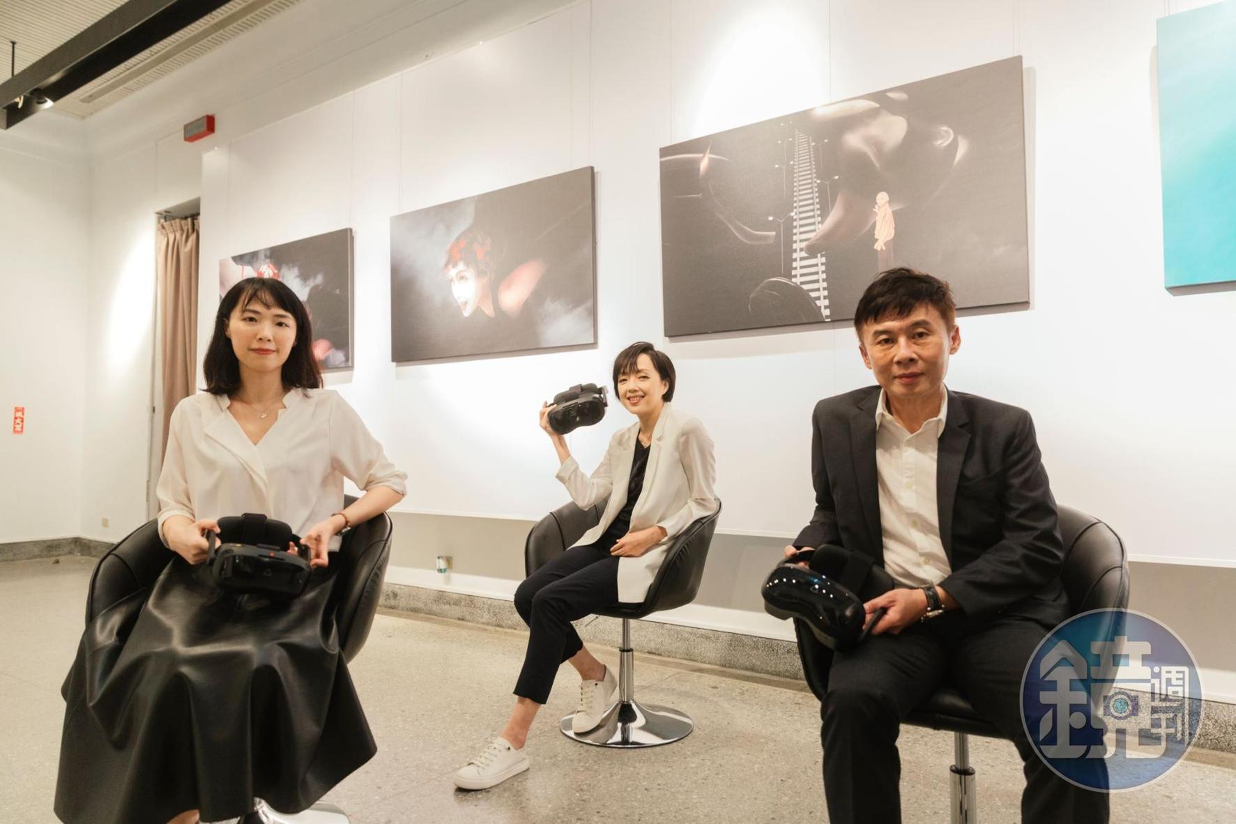 許芳宜(中)與宏達電旗下內容品牌VIVE ORIGINALS合作拍攝VR,與該公司總經理劉思銘(右)和專案製作人楊乃甄接受本刊專訪。