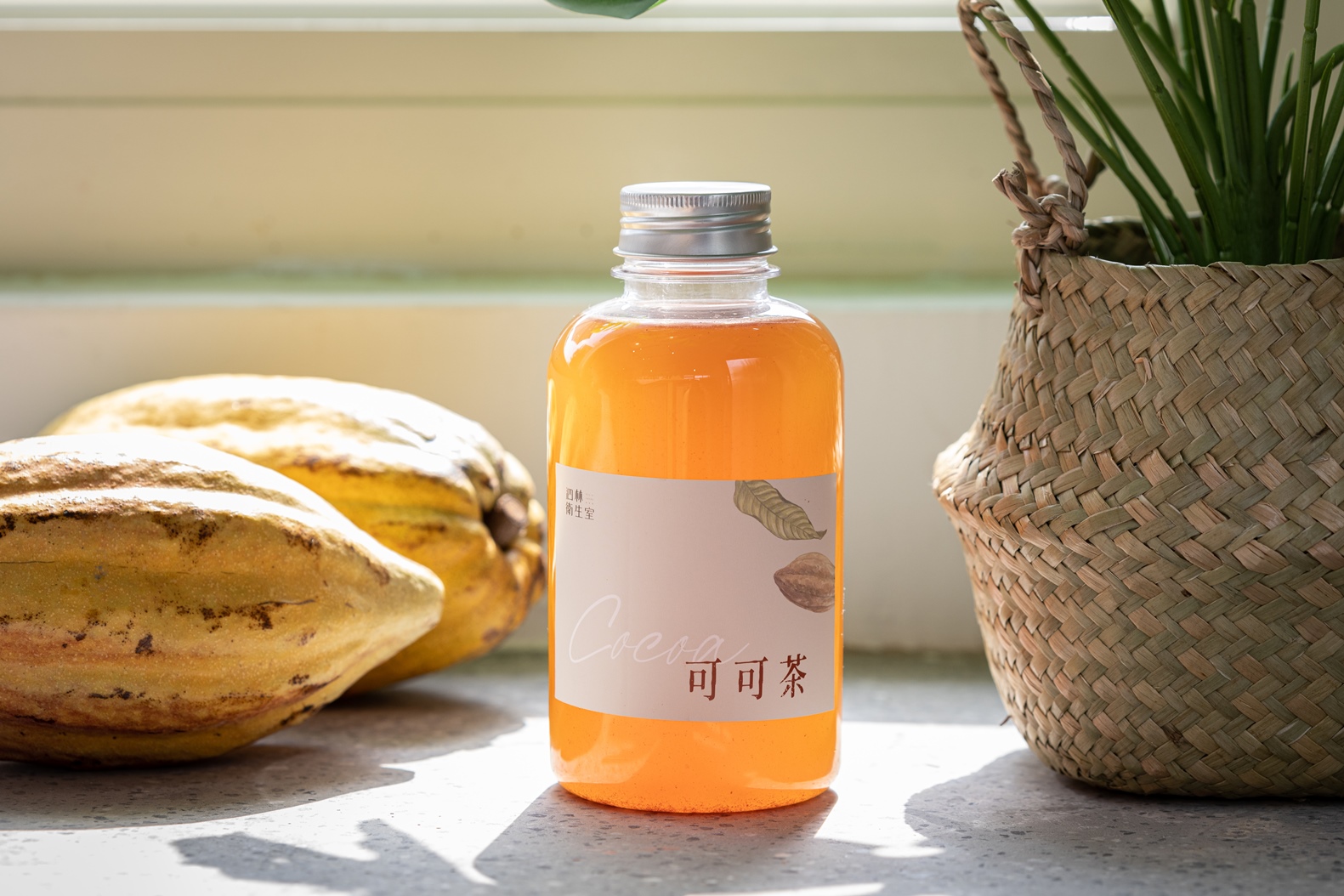 純粹的無糖「可可茶」是大人專屬的回甘滋味。（60元／杯）