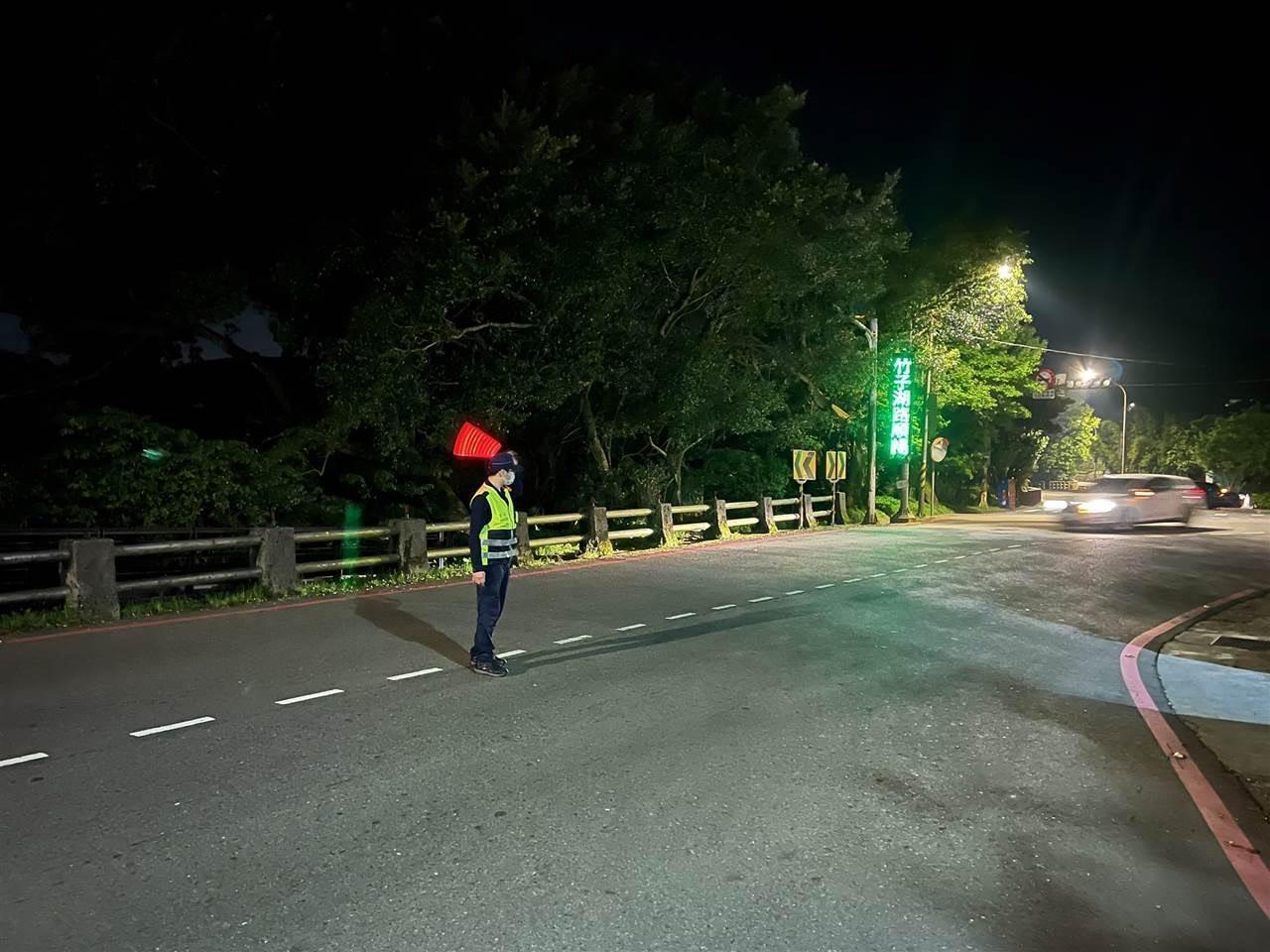 北市交大將執行交通疏導,彈性實施上山觀星人車潮。(警方提供)