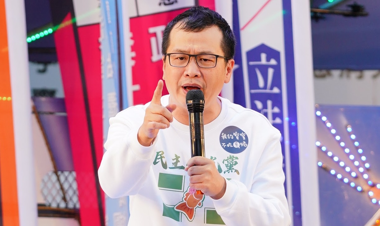 台北市議員羅智強宣布將會辭職，專心準備選桃園市長，引發熱議。（本刊資料照）