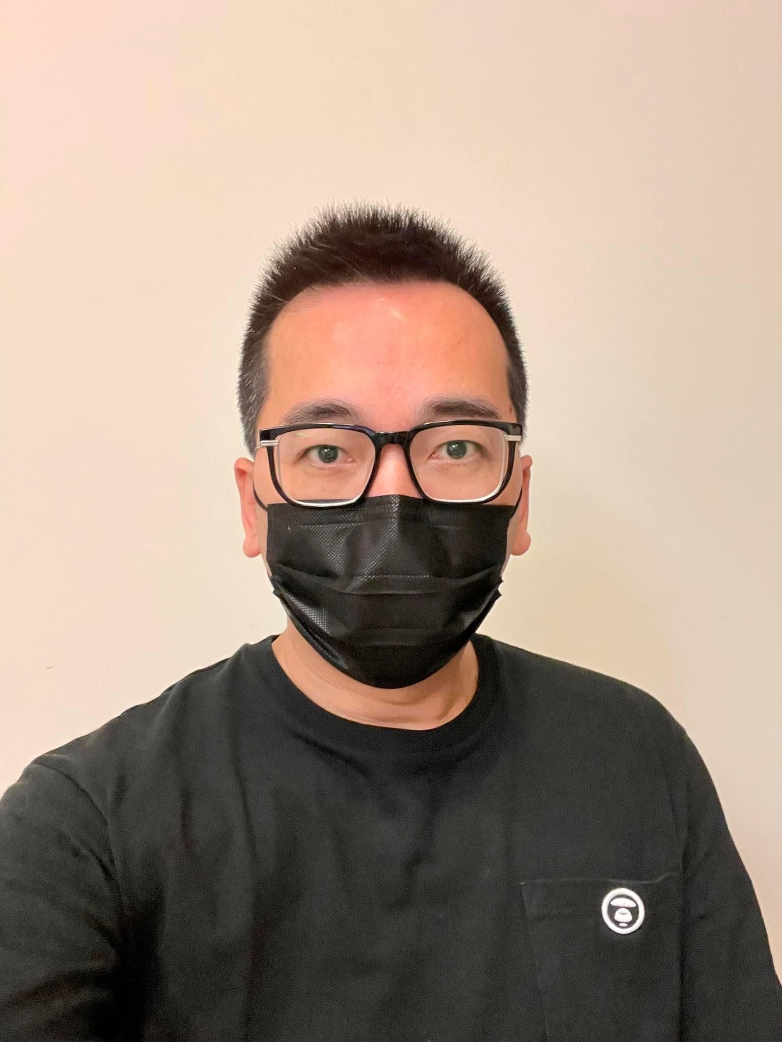 王世均驚傳確診，一度高燒38度，但昨晚已退燒。（翻攝自王世均臉書）