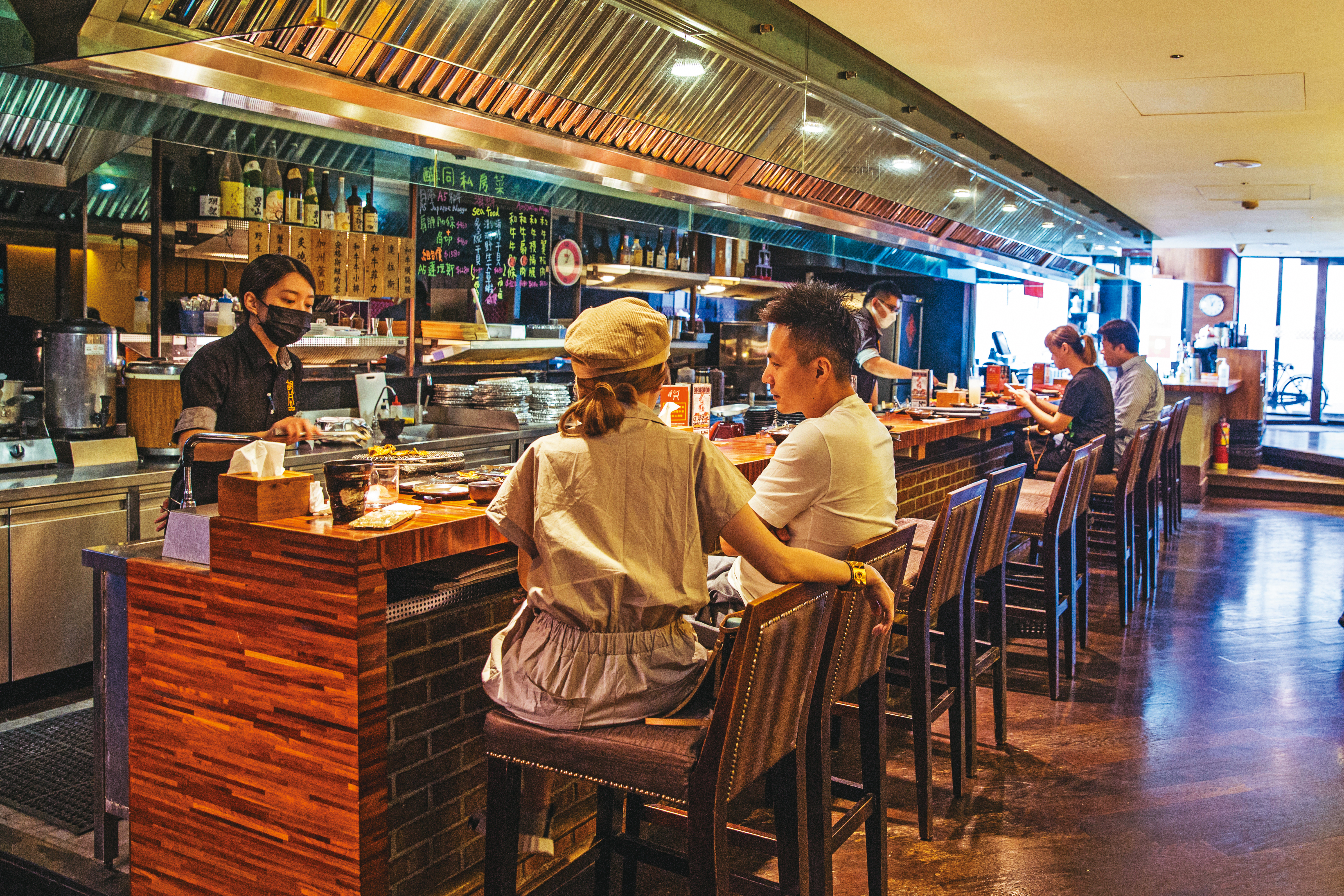 吳念忠原本是餐飲門外漢，花17年時間拚出燒肉王國。