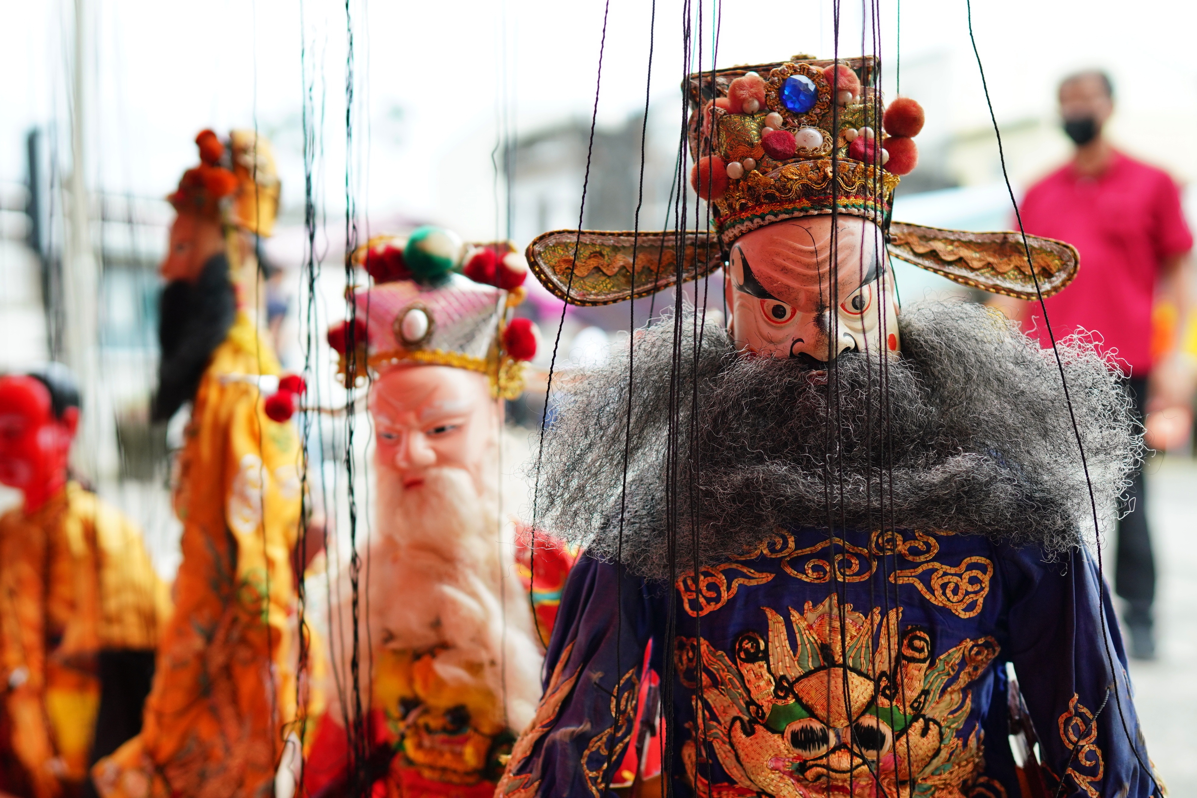 過往民間流傳許多傀儡戲禁忌，使得傀儡戲表演始終包著一層神秘的魔幻面紗。