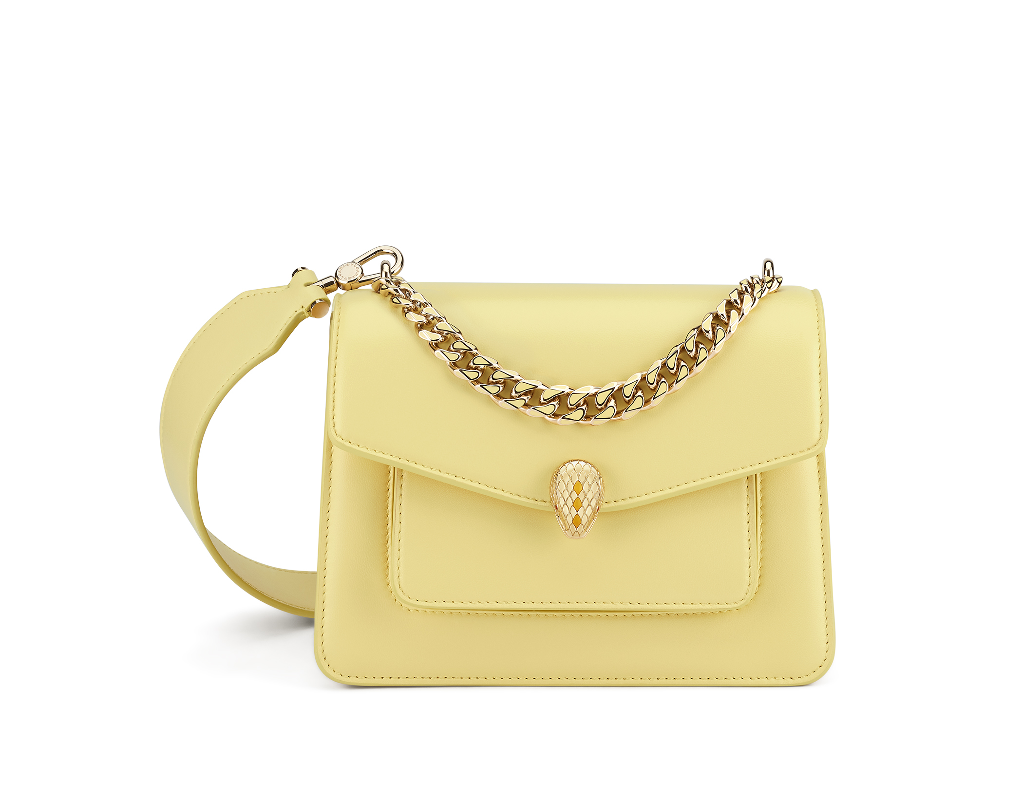 .BVLGARI Serpenti Forever Maxi Chain陽光黃水晶色小羊皮肩背包。NT$89,700(寶格麗提供)