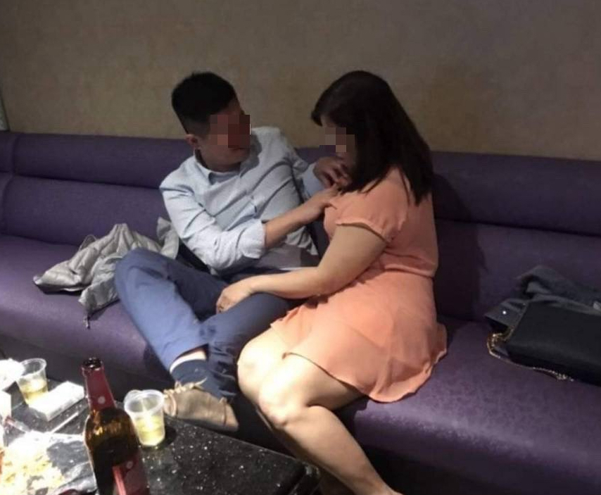 屏東縣警局一名邱姓偵查隊長，遭爆前往越南店喝酒還摸女陪侍。（翻攝臉書）