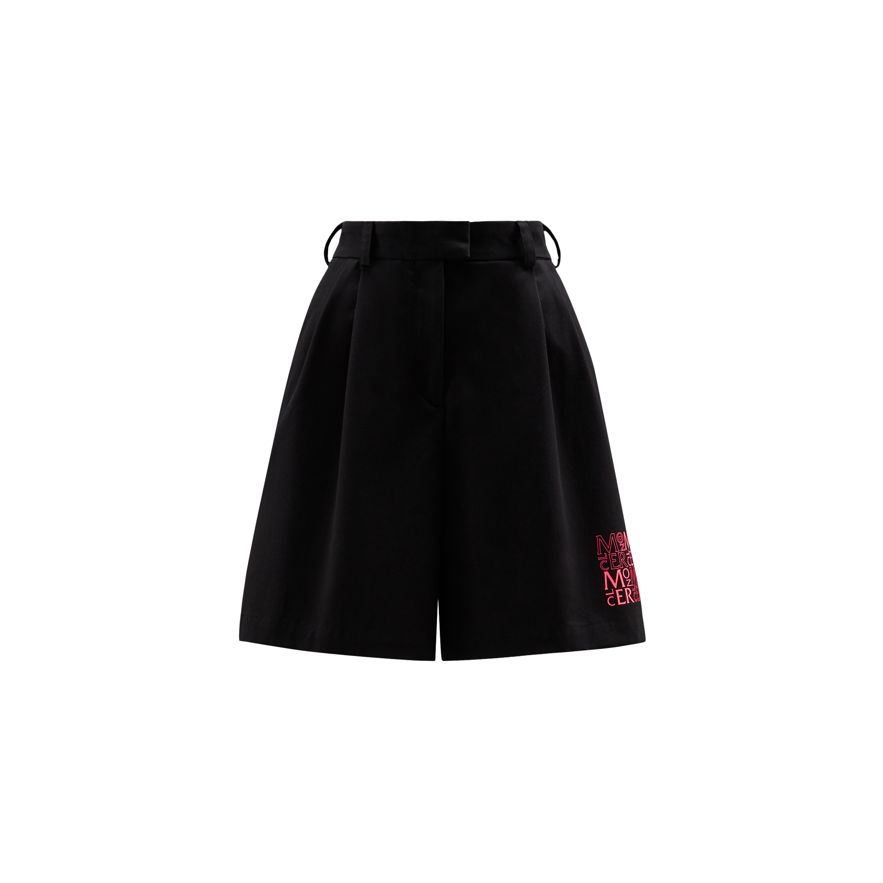 黑粉色休閒短褲。NT$13,100（盟可睞提供）