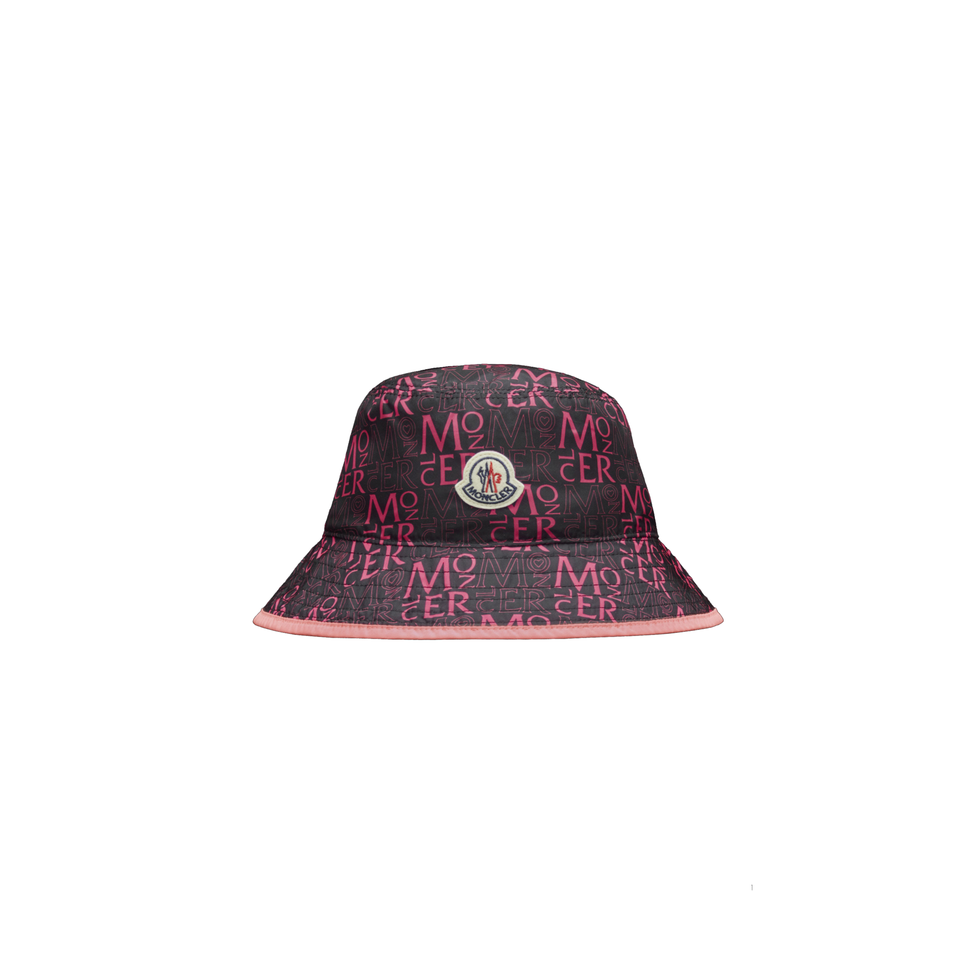黑粉色Logo漁夫帽。NT$15,200(盟可睞提供)