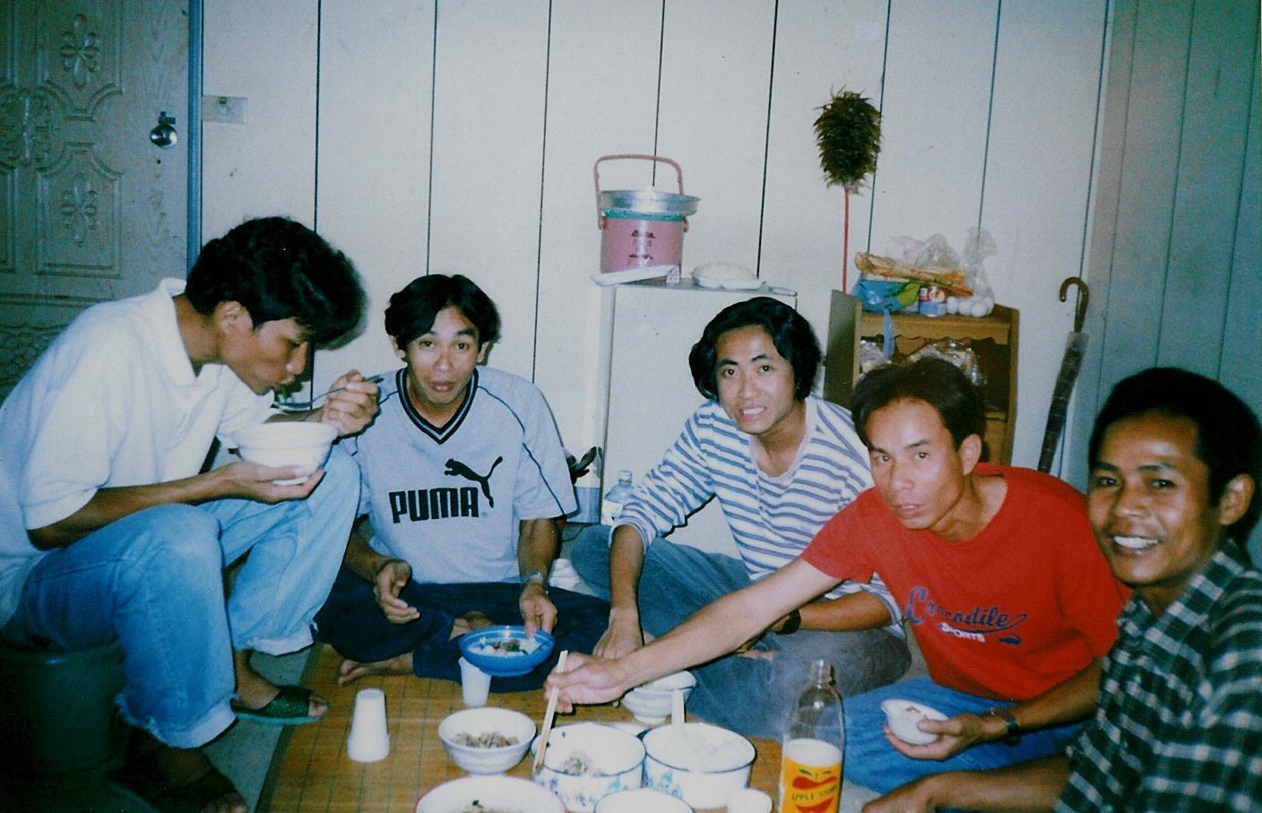 李道明紀錄片《離鄉背井去打工》深入泰國勞工在台遇到的各種問題。（李道明提供）
