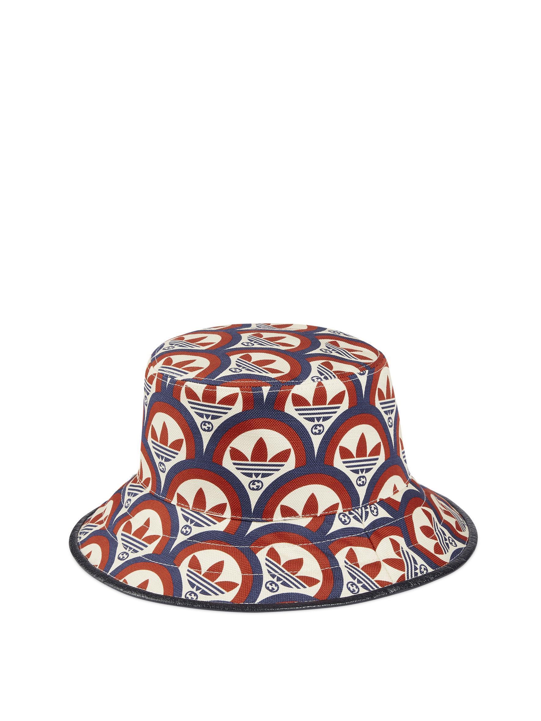 adidas x GUCCI多色印花漁夫帽。NT$18,800(古馳提供)