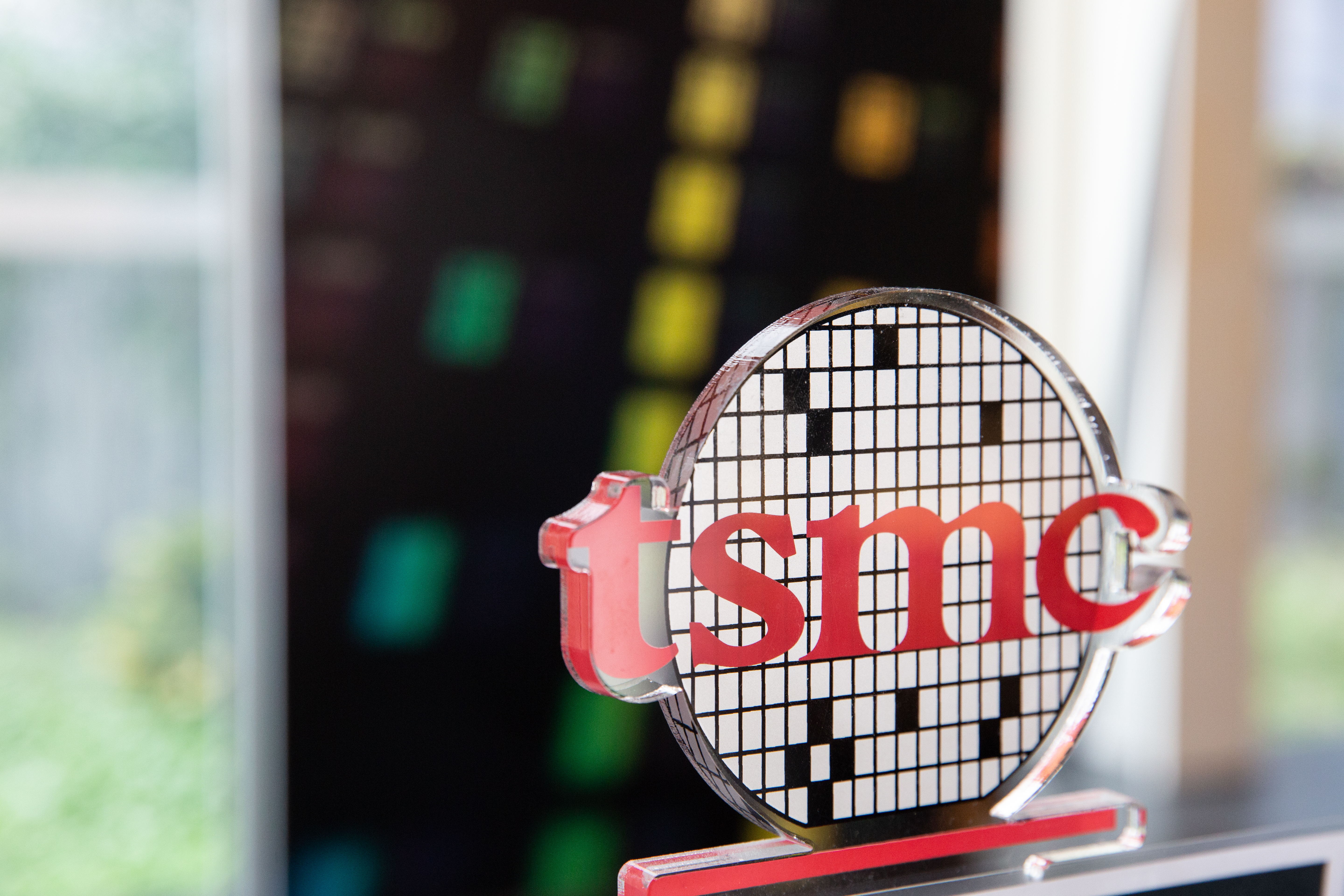 台積電通知客戶明年漲價6％。