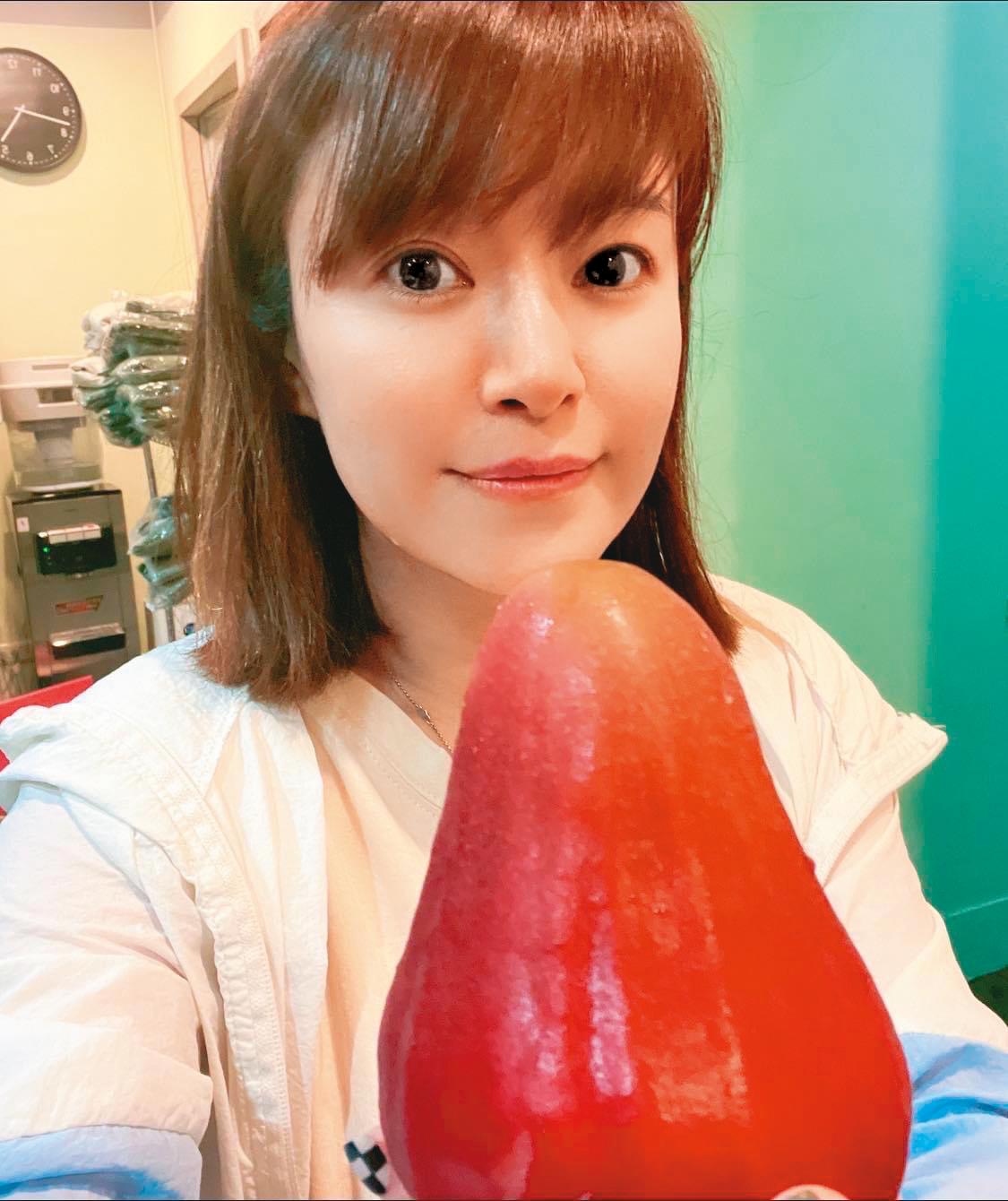 新北 王小姐。