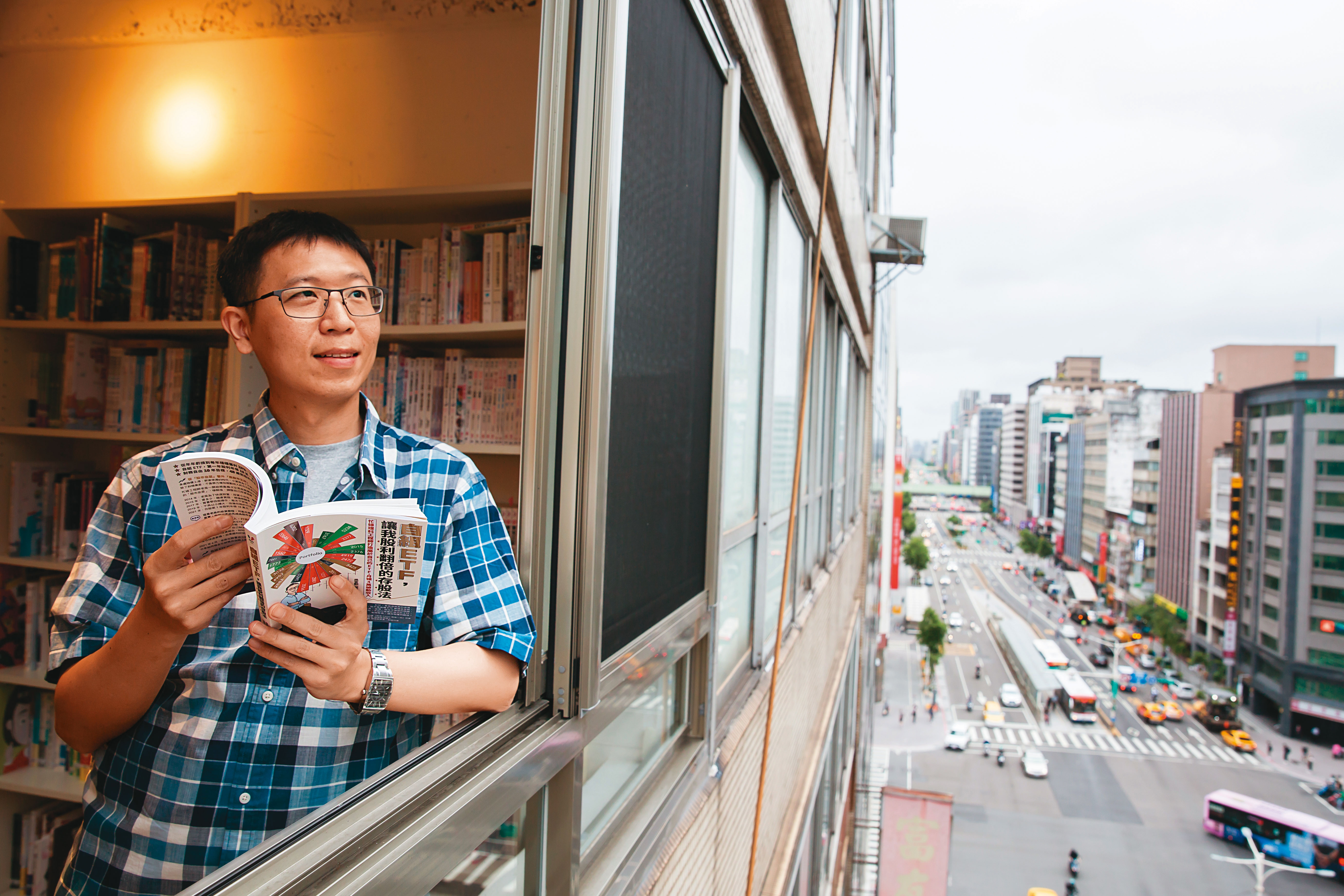 面對台股大跌，吳宜勳一派輕鬆，因為股市越動盪，他越有機會加碼攤平成本。