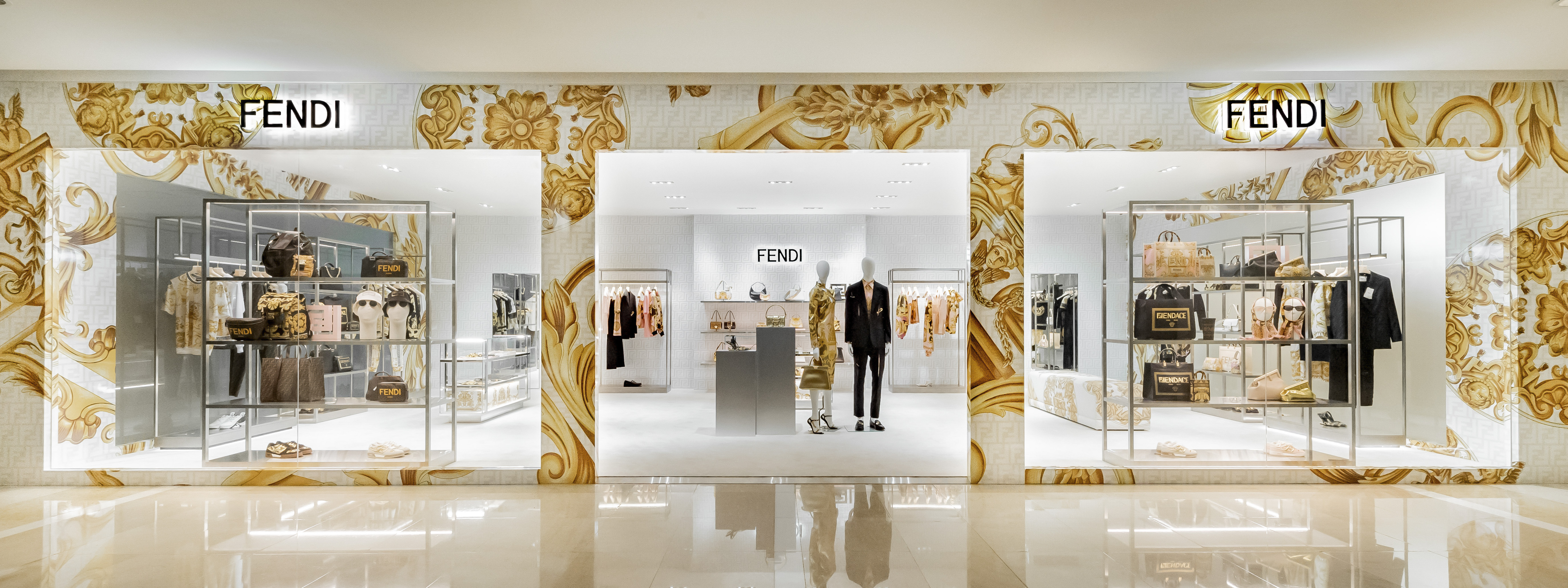位於台中新光三越二樓的FENDI Fendace系列專門店，佔地80平方公尺，將會一直持續到6月底。（FENDI提供）